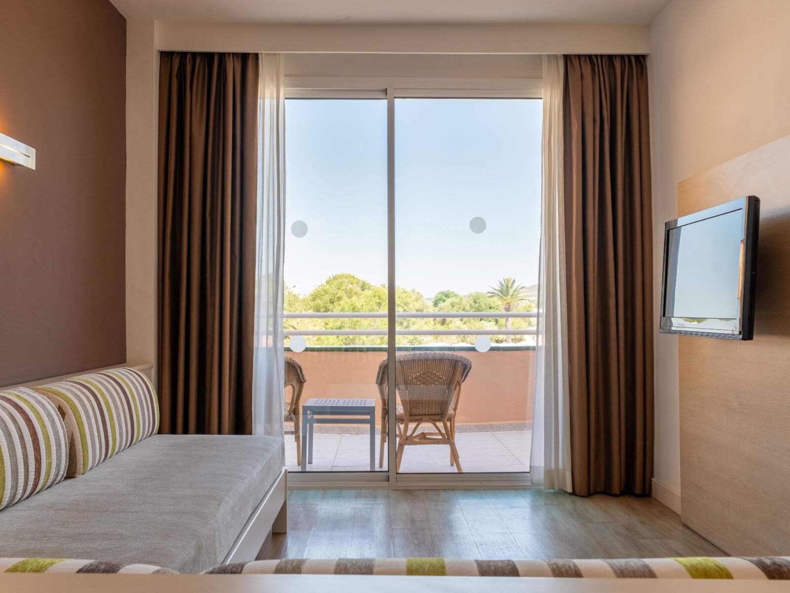 Quadruple room