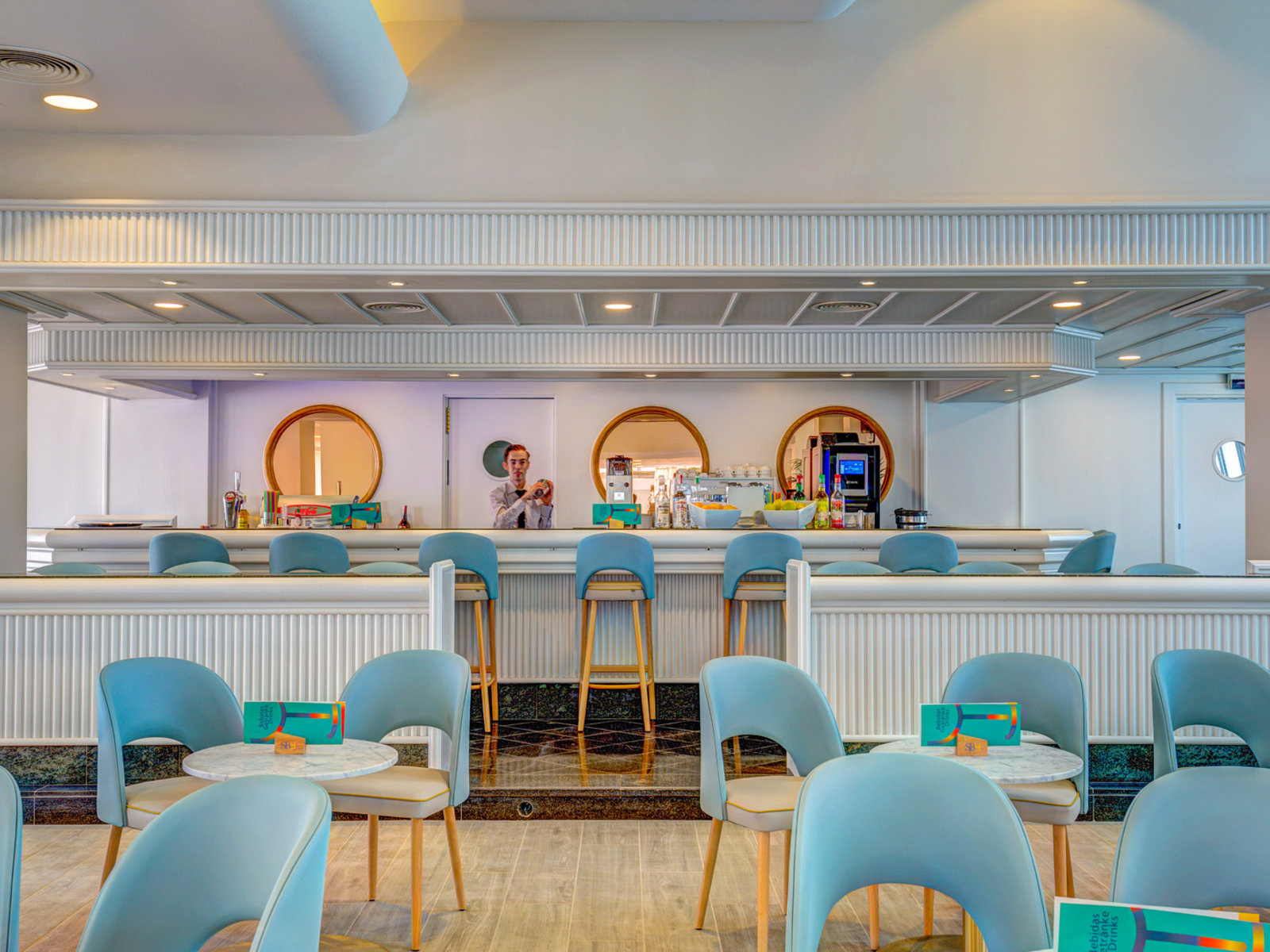Lobby Bar