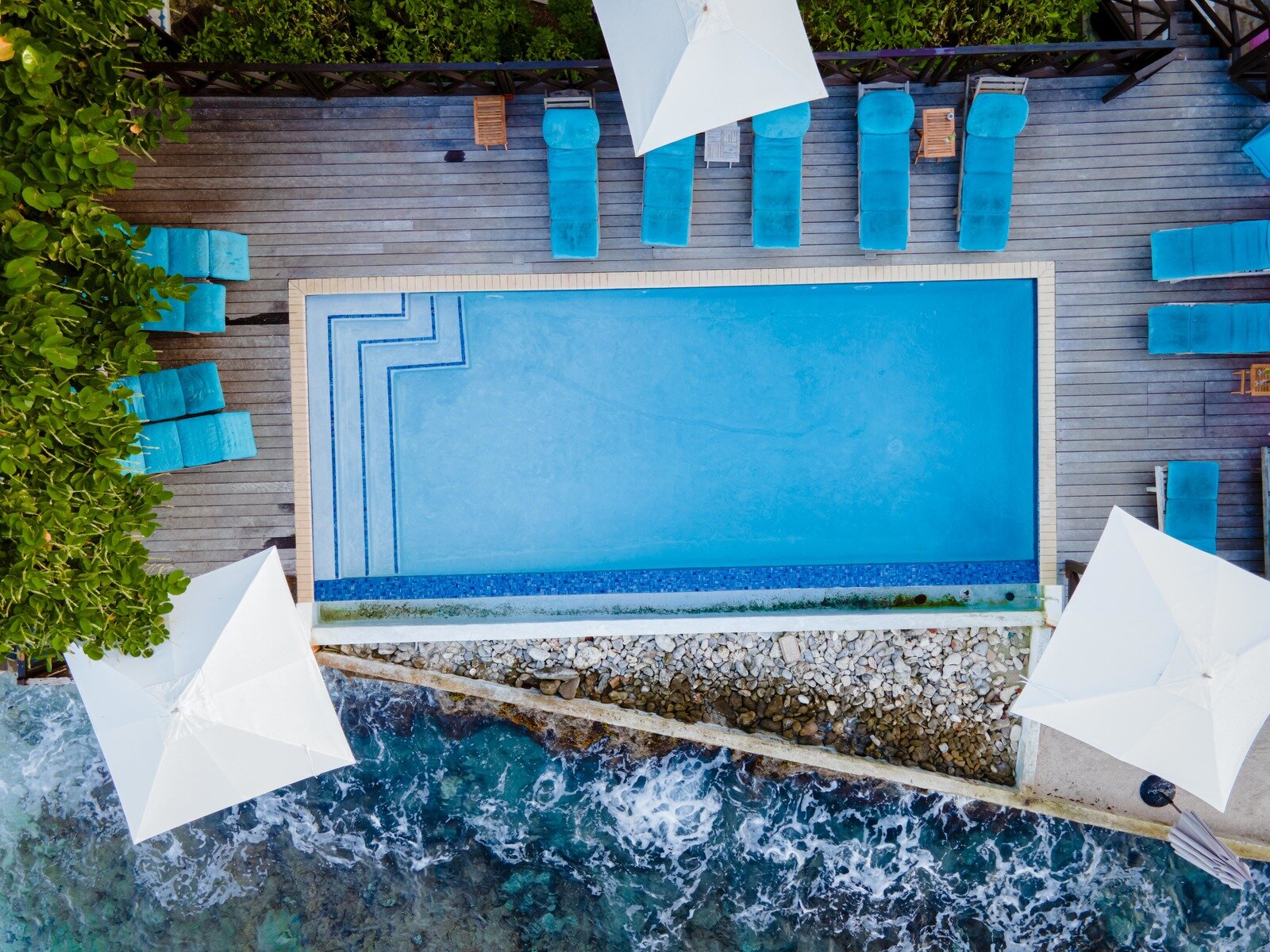 Infinity pool