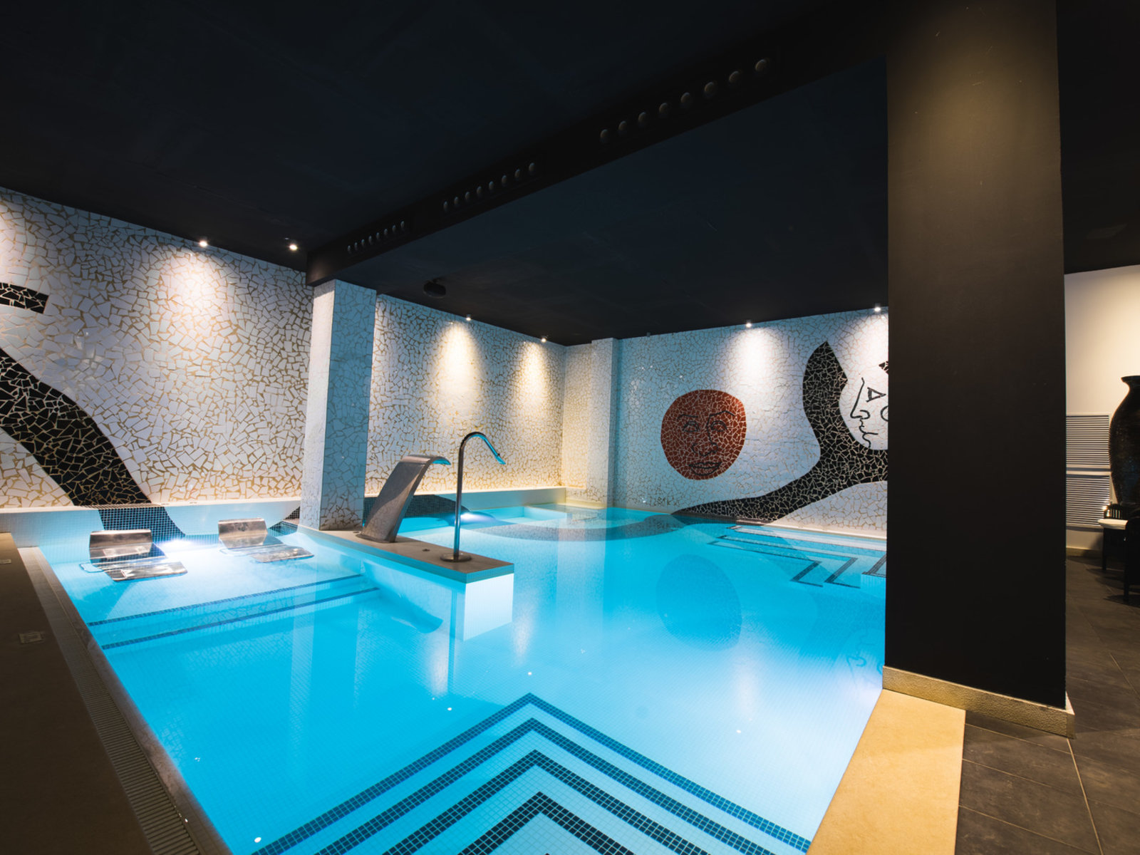 PISCINA CLIMATIZADA
