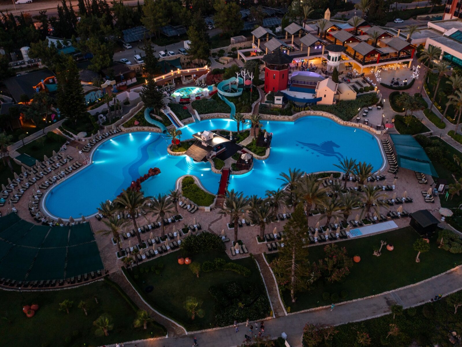 MAIN POOL