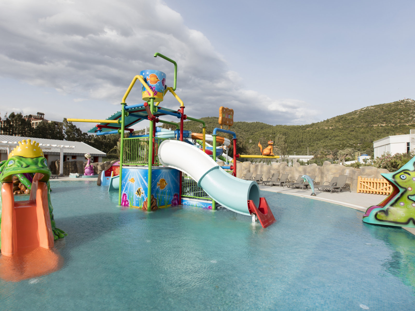 OUTDOOR CHD  WATER SLİDES POOL