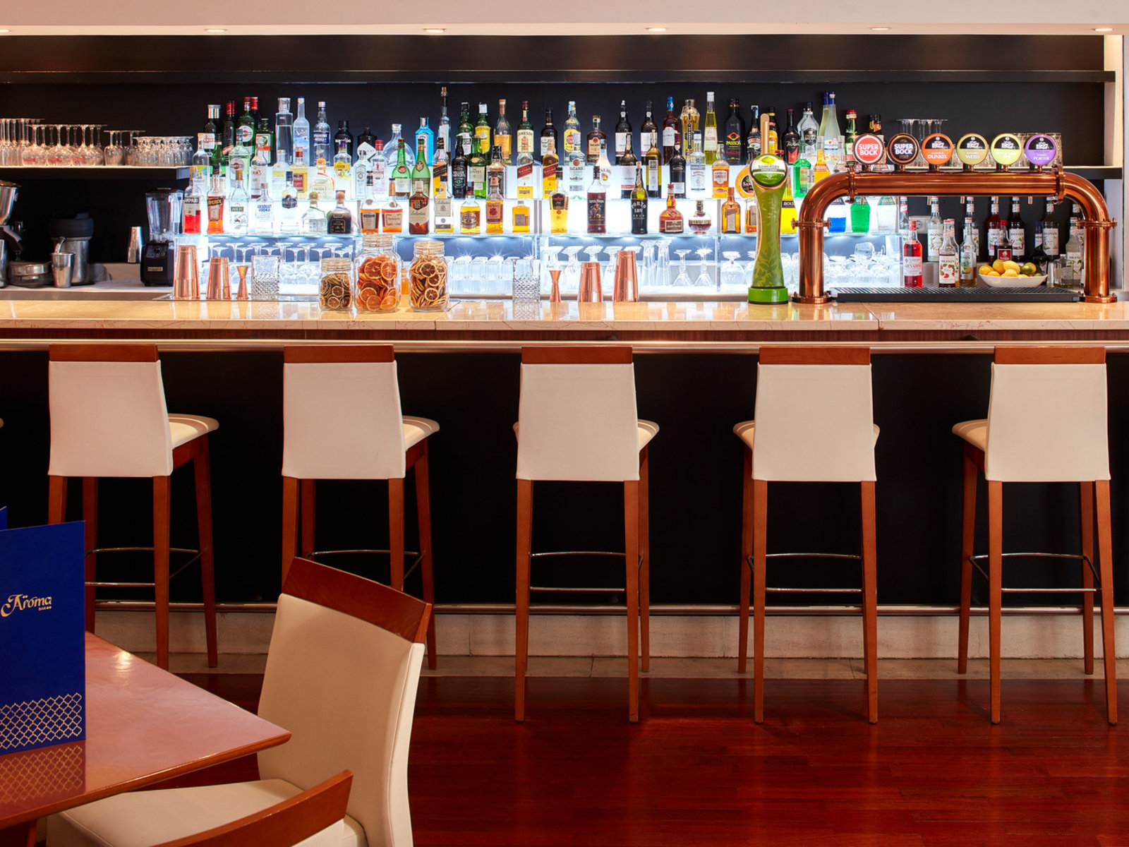 Aromas Bar