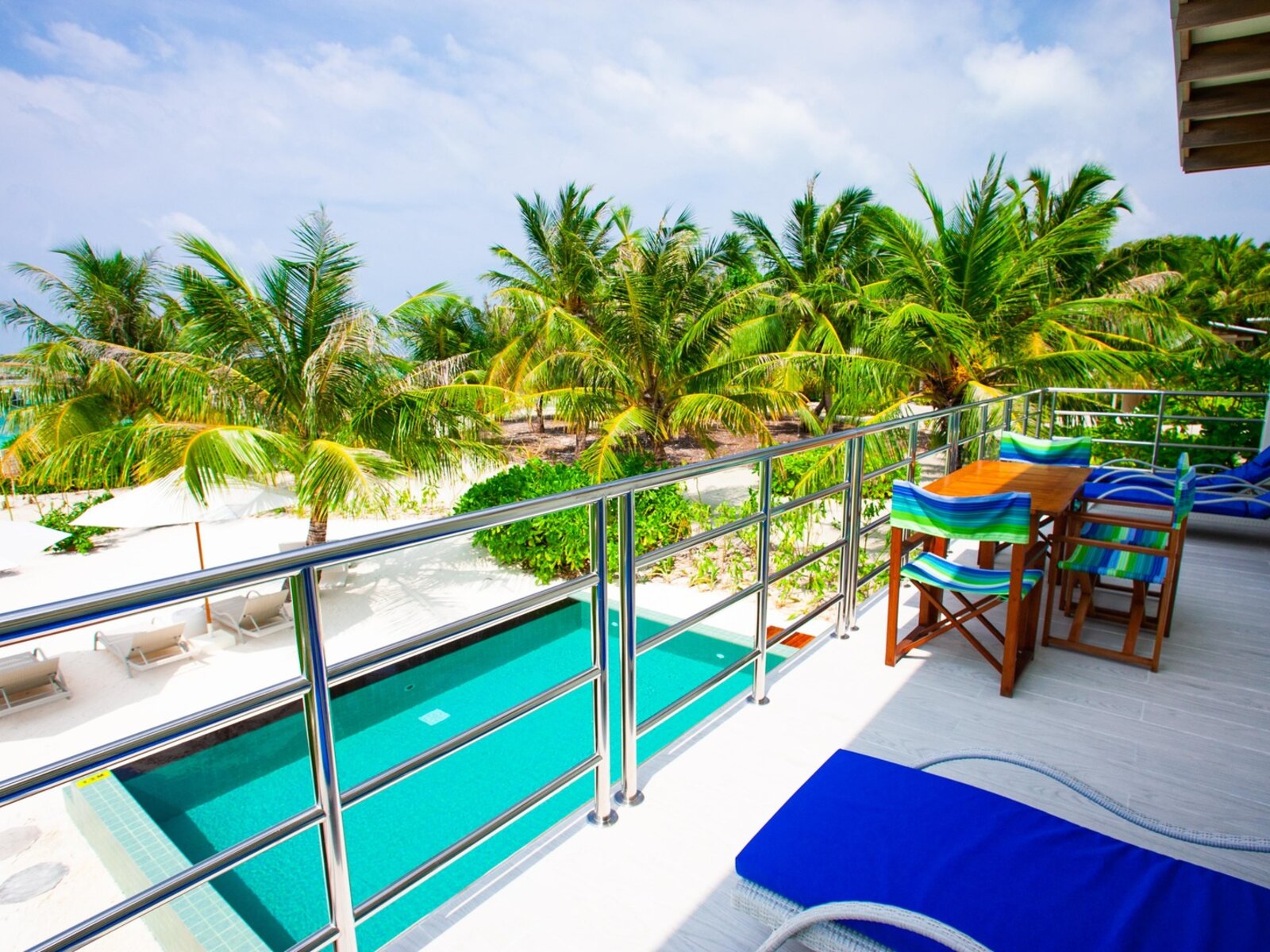 Wohnbeispiel Three Bedroom Beach Pool Villa Garden View