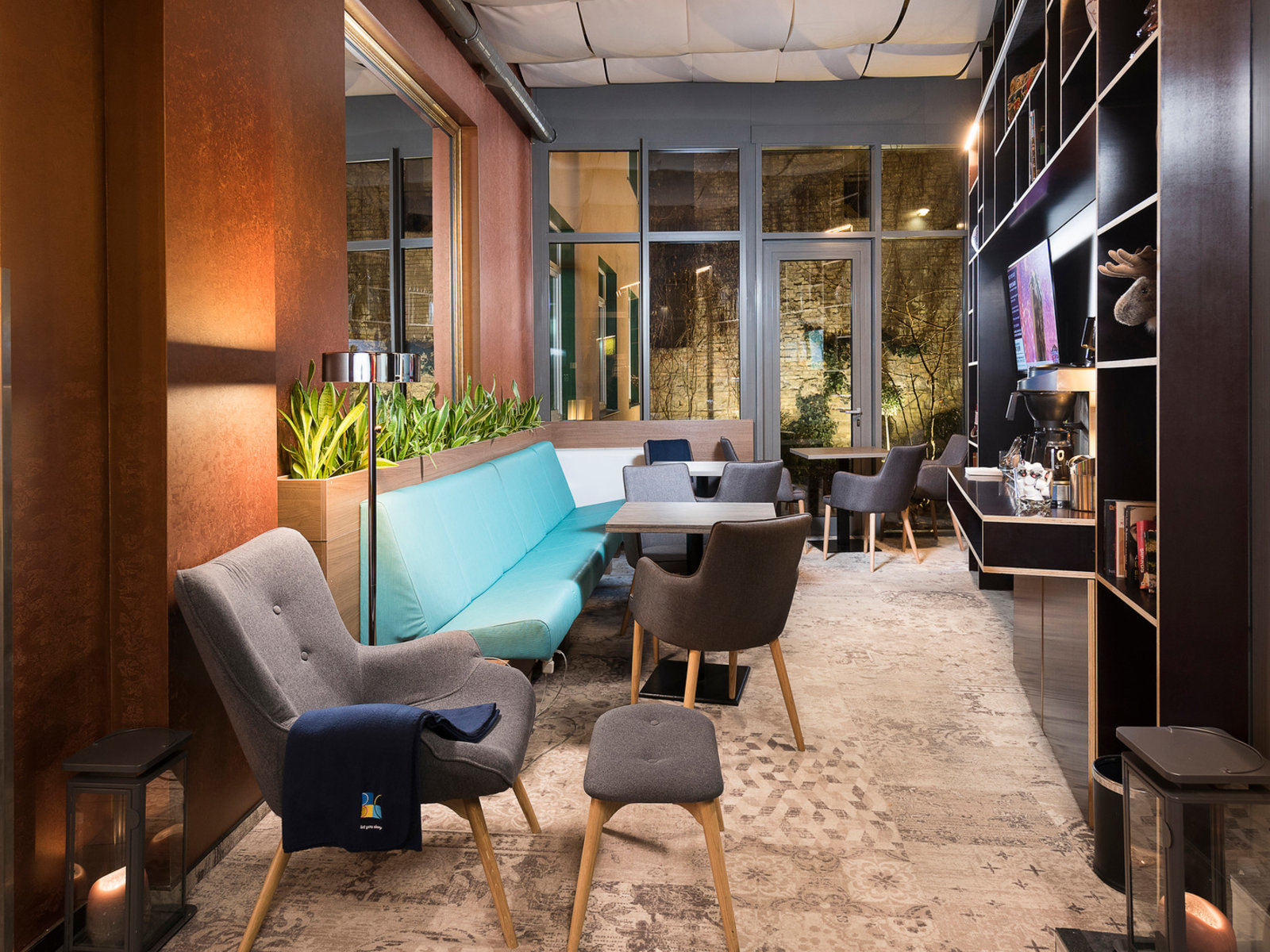 Lobbybar