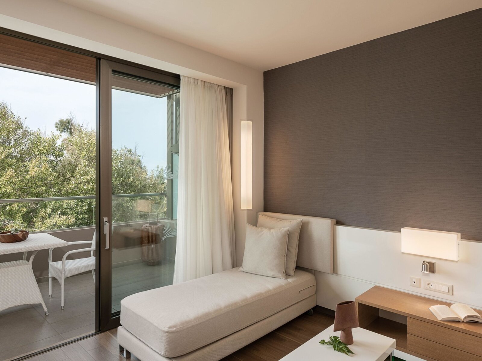 Wohnbeispiel Deluxe room landview