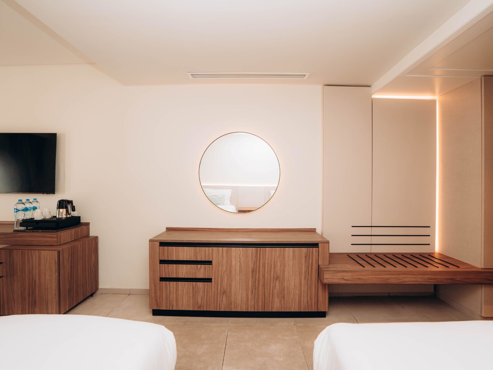Wohnbeispiel Deluxe Pool View room