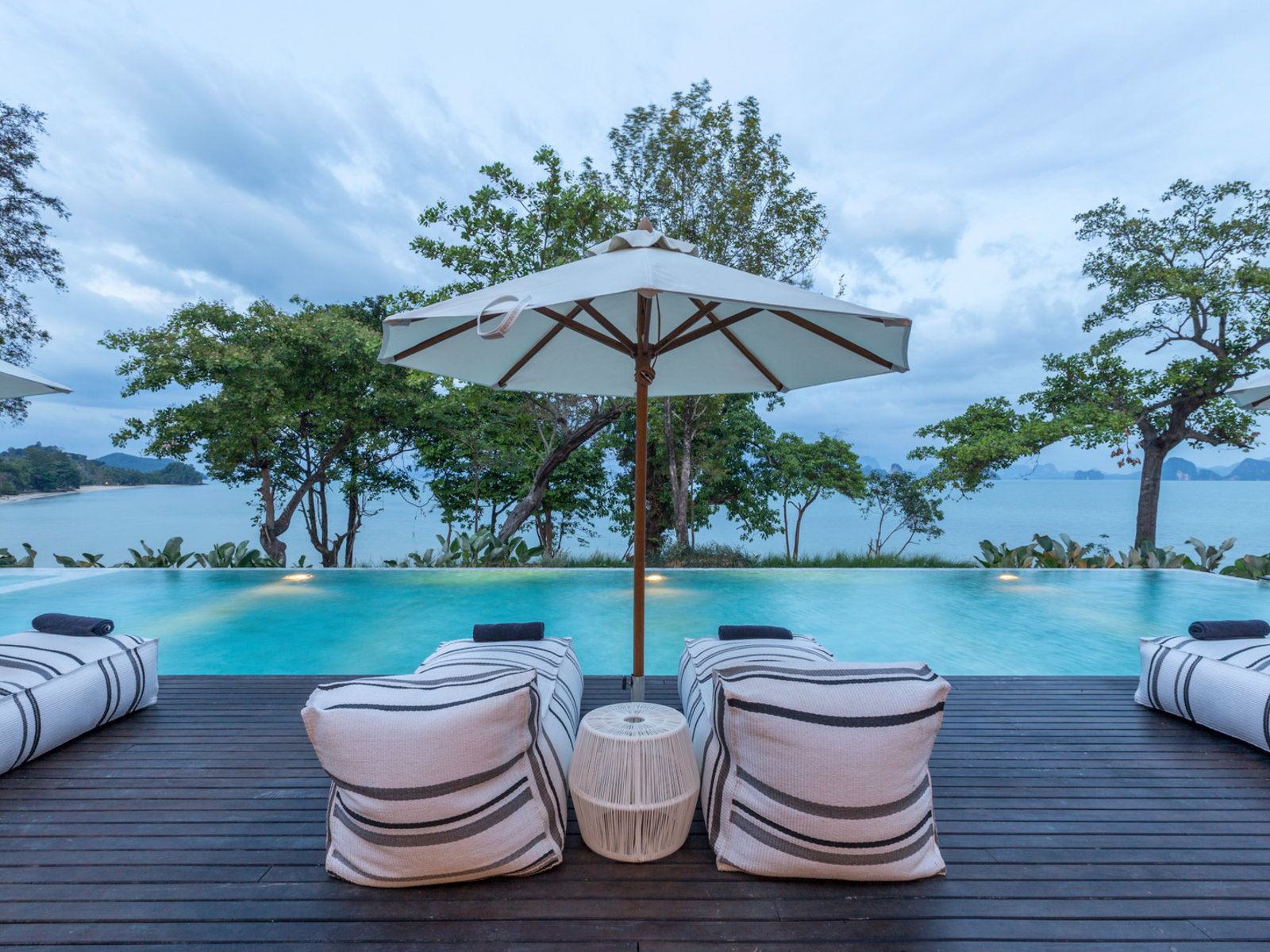 Infinitypool