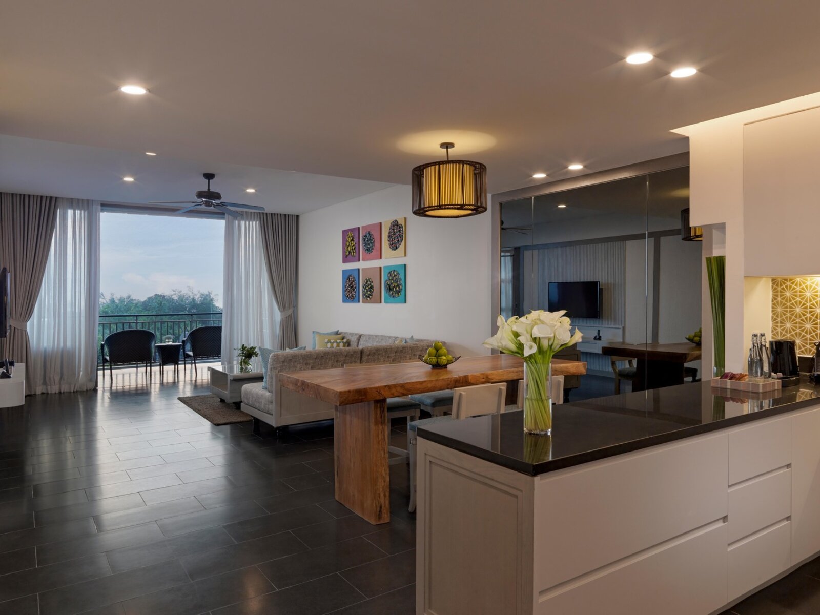 Wohnbeispiel Two Bedroom Mai Khao Suite
