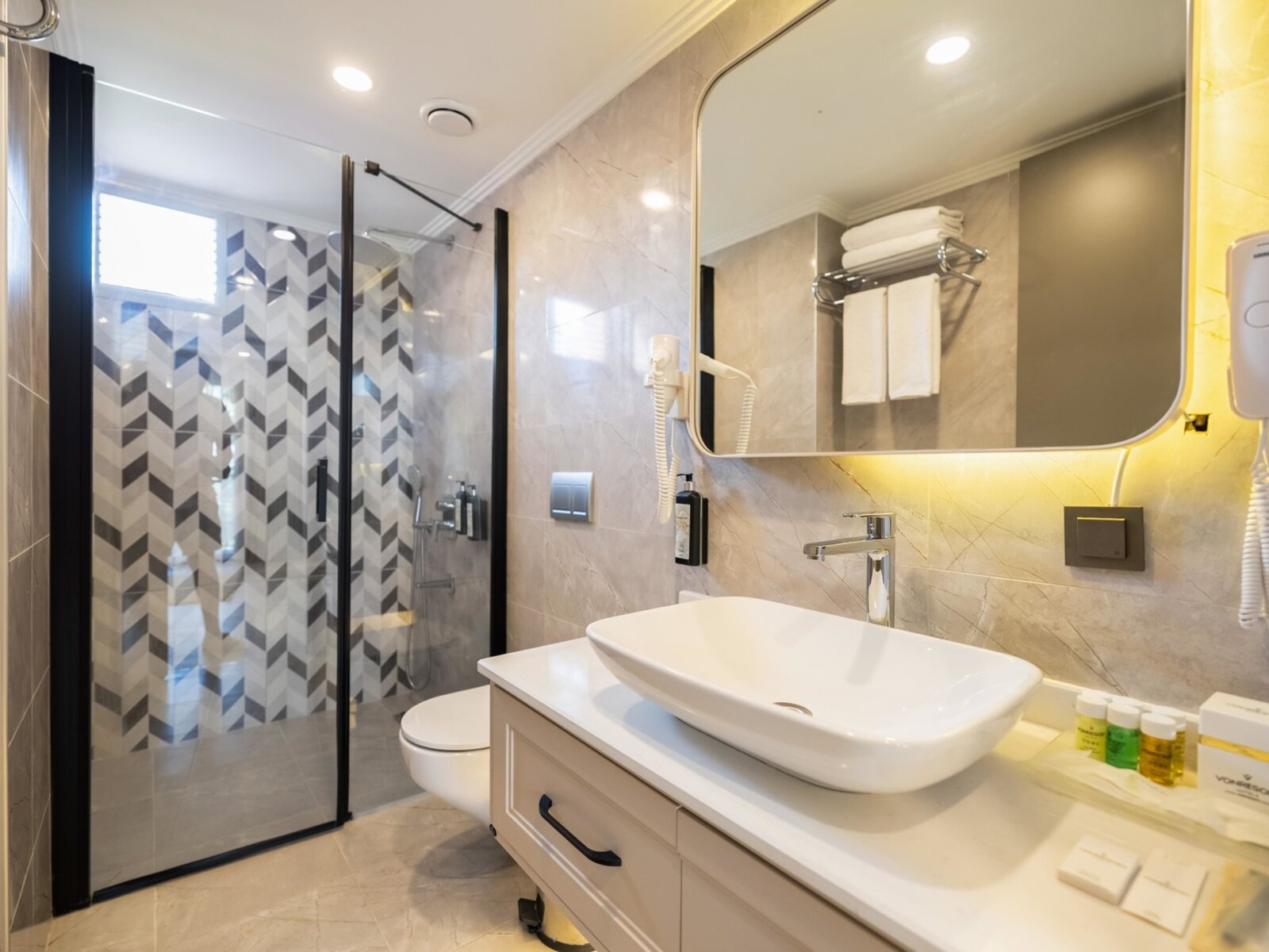 Wohnbeispiel Family Suite Room
