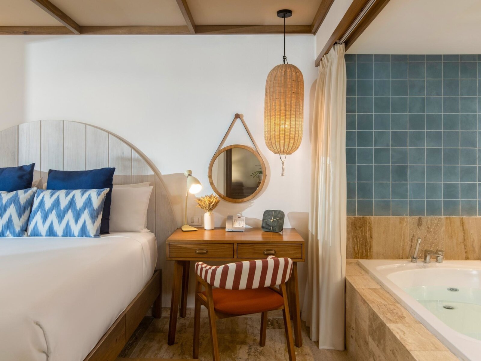 Wohnbeispiel Two Bedroom Master Suite Zel Swim Up