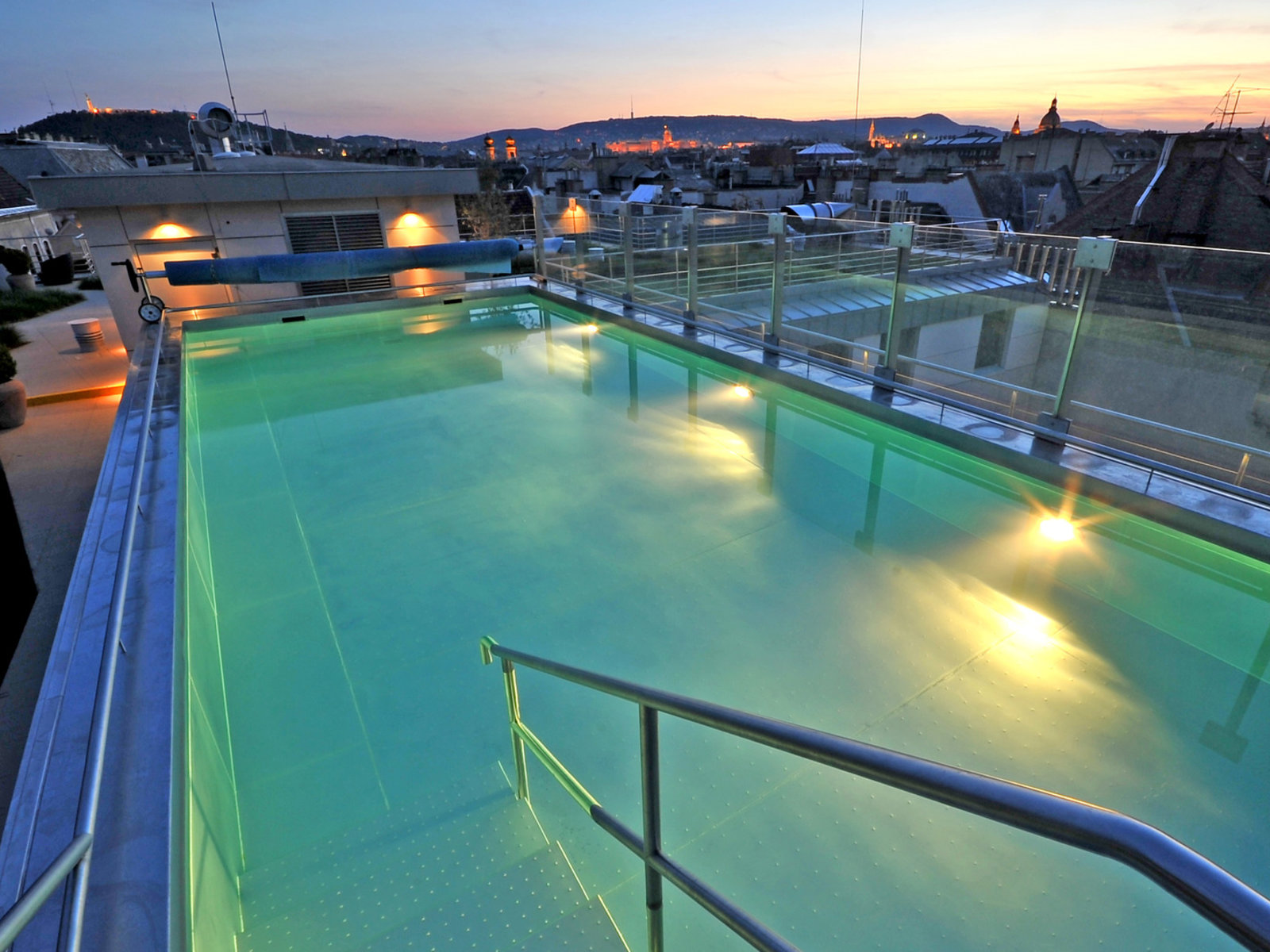 Rooftop swimming pool