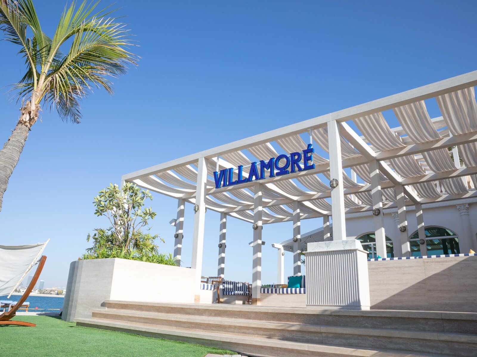 VILLAMORE BEACH RESTAURANT