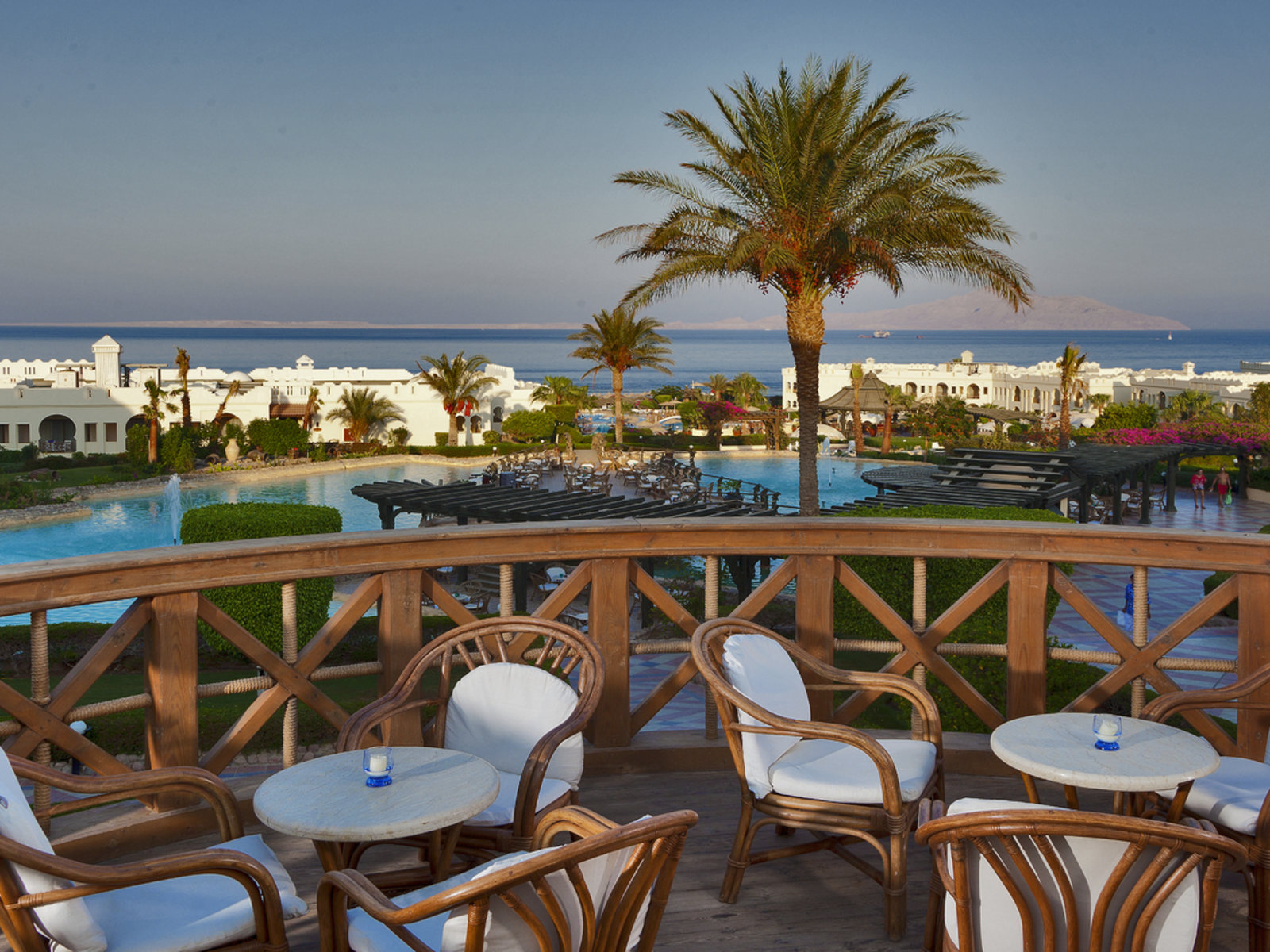 Sea Club Resort Lobby Bar