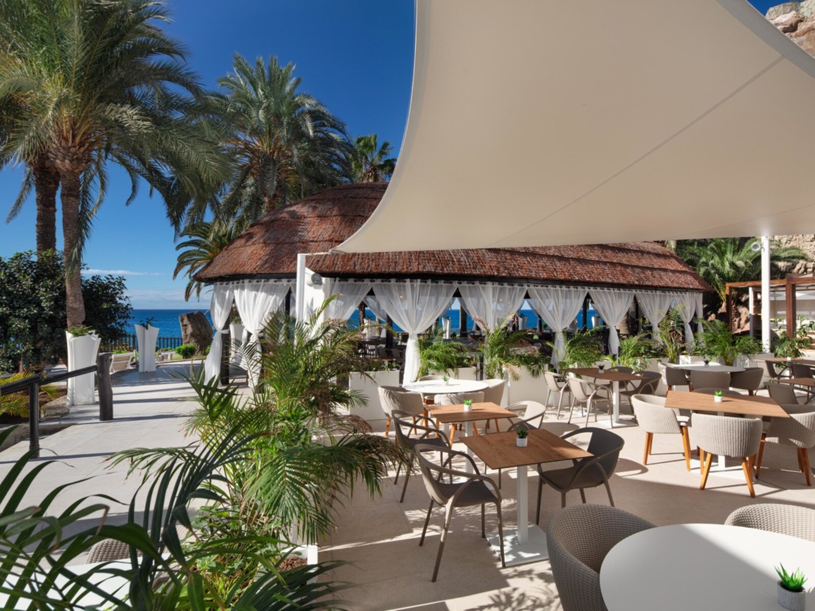 The Corner Bar at The One Restaurant
