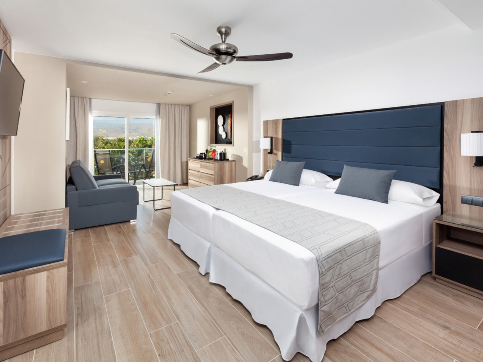 Wohnbeispiel Family Room (2 Bedrooms)