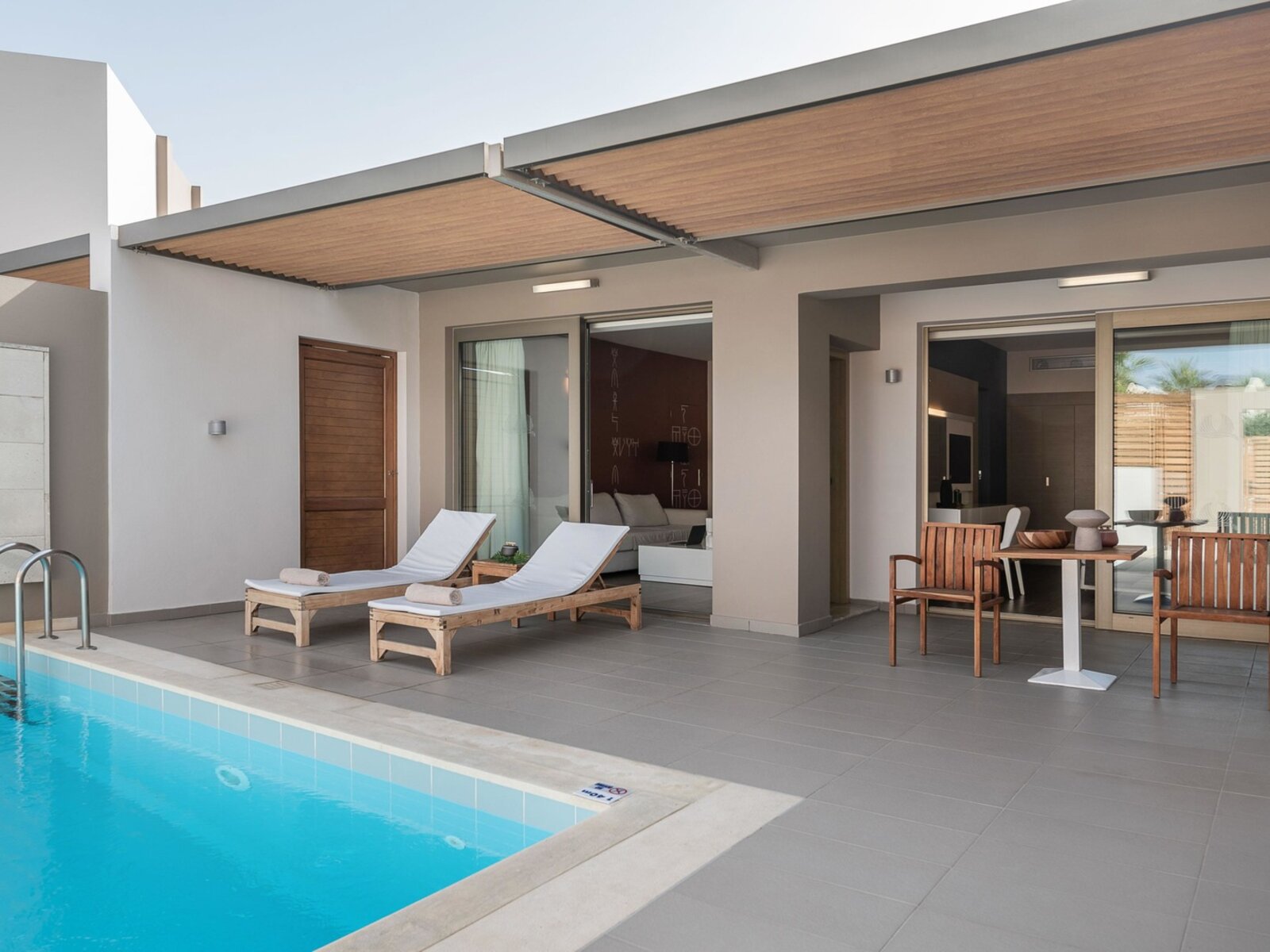 Wohnbeispiel Deluxe Suite Private pool  (60qm)