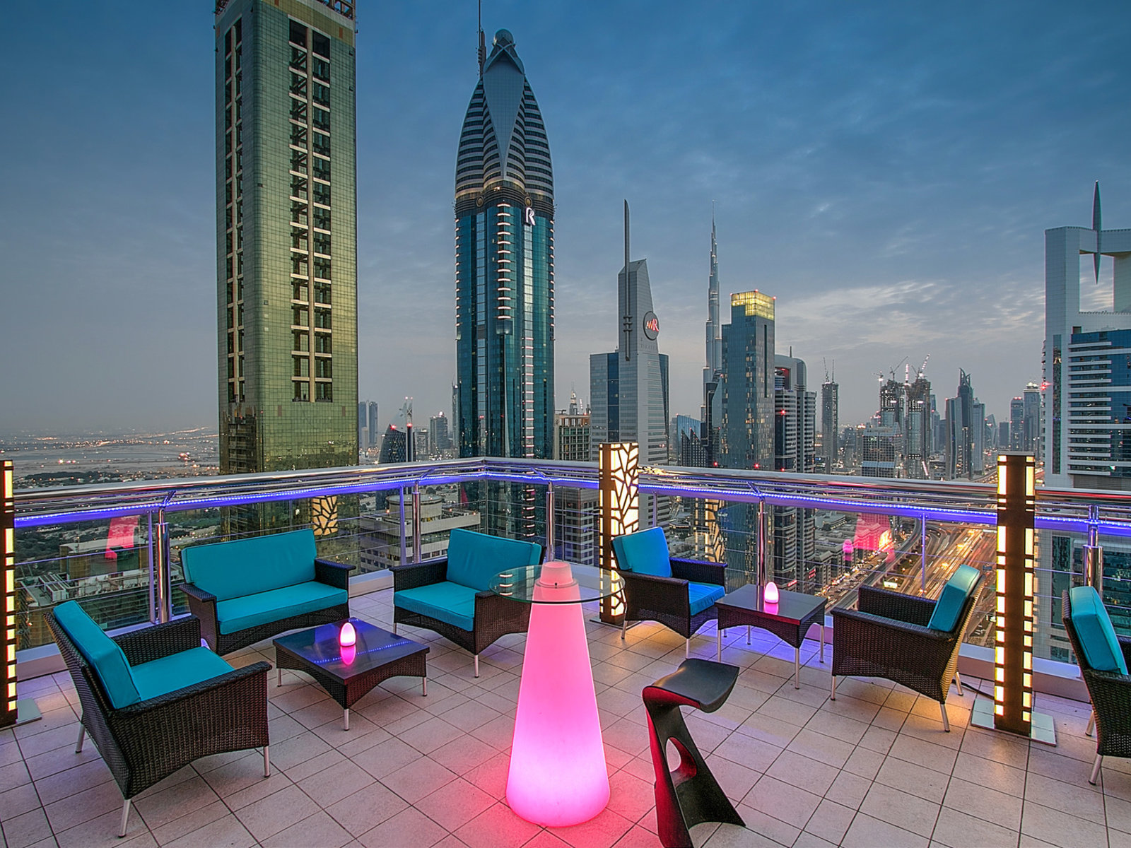 Level 43 Sky Lounge