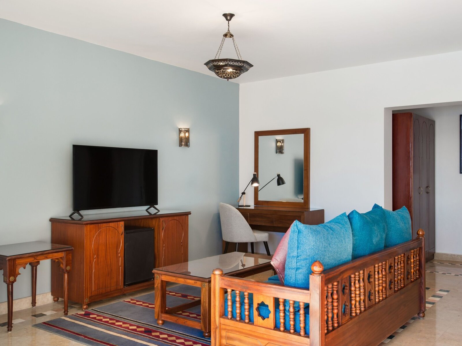 Wohnbeispiel Junior Suite (Pool View)