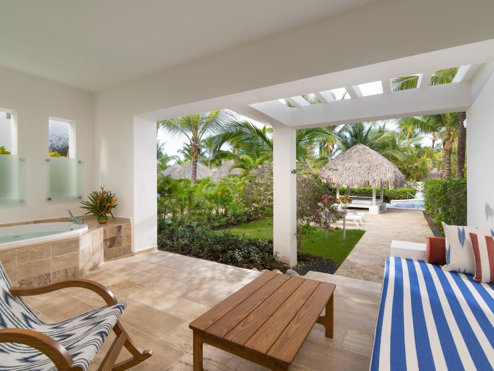 Wohnbeispiel Suite Zel Swim-Up