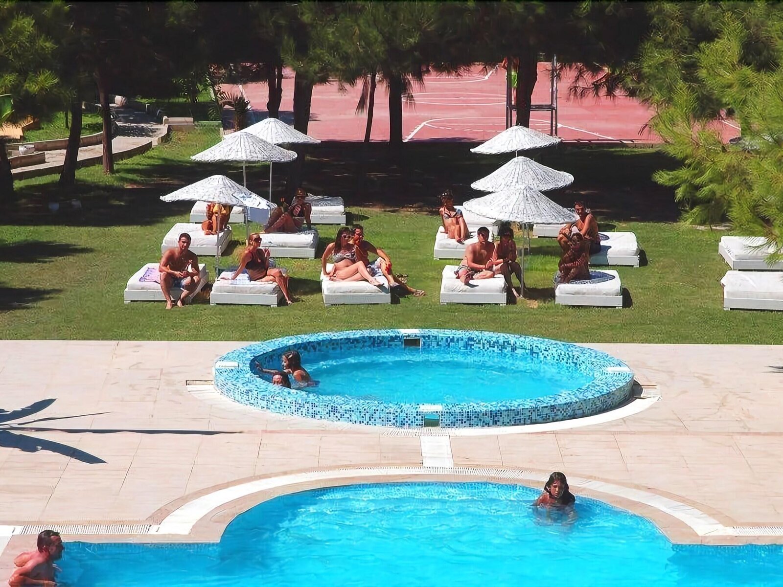 Pool