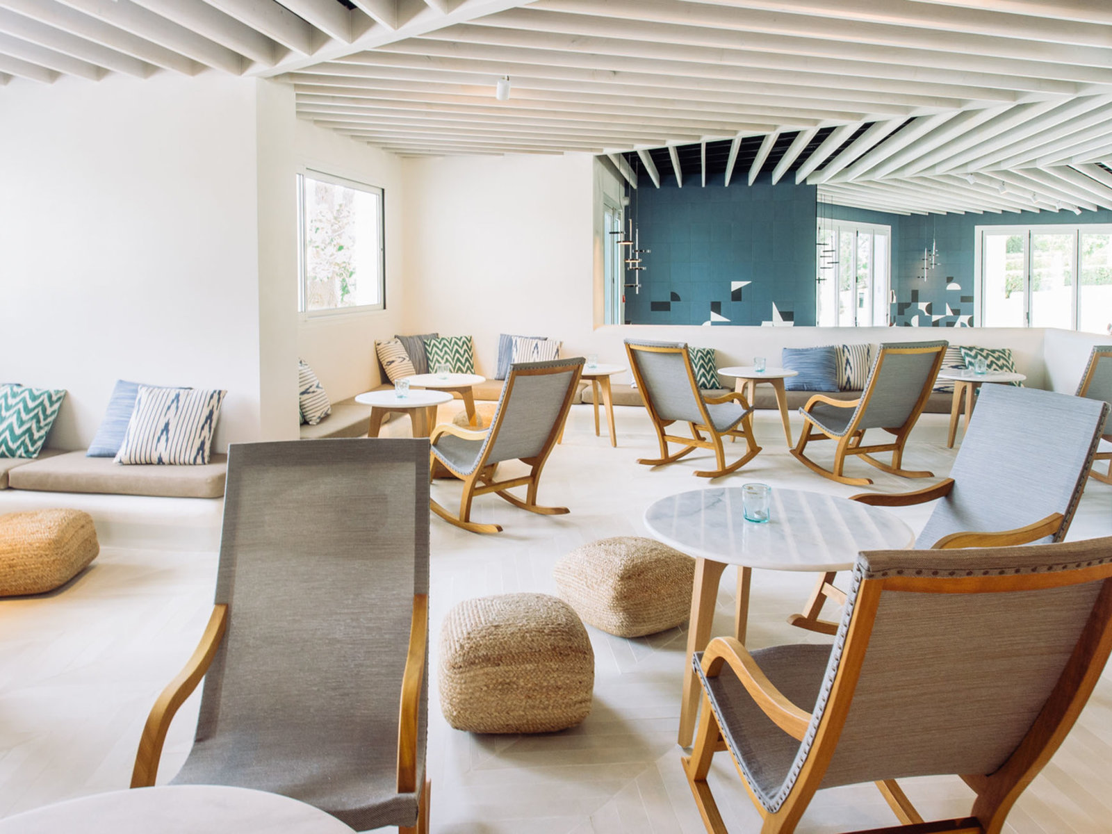 "Es Bar" Lounge-Bar