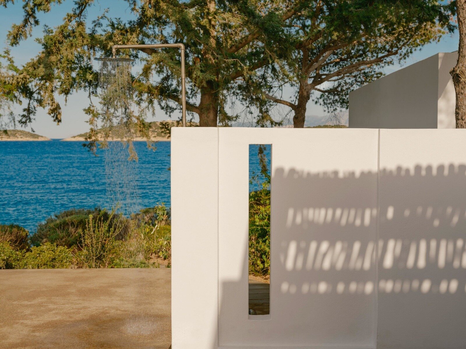Wohnbeispiel Superior Bungalow sea front with private pool