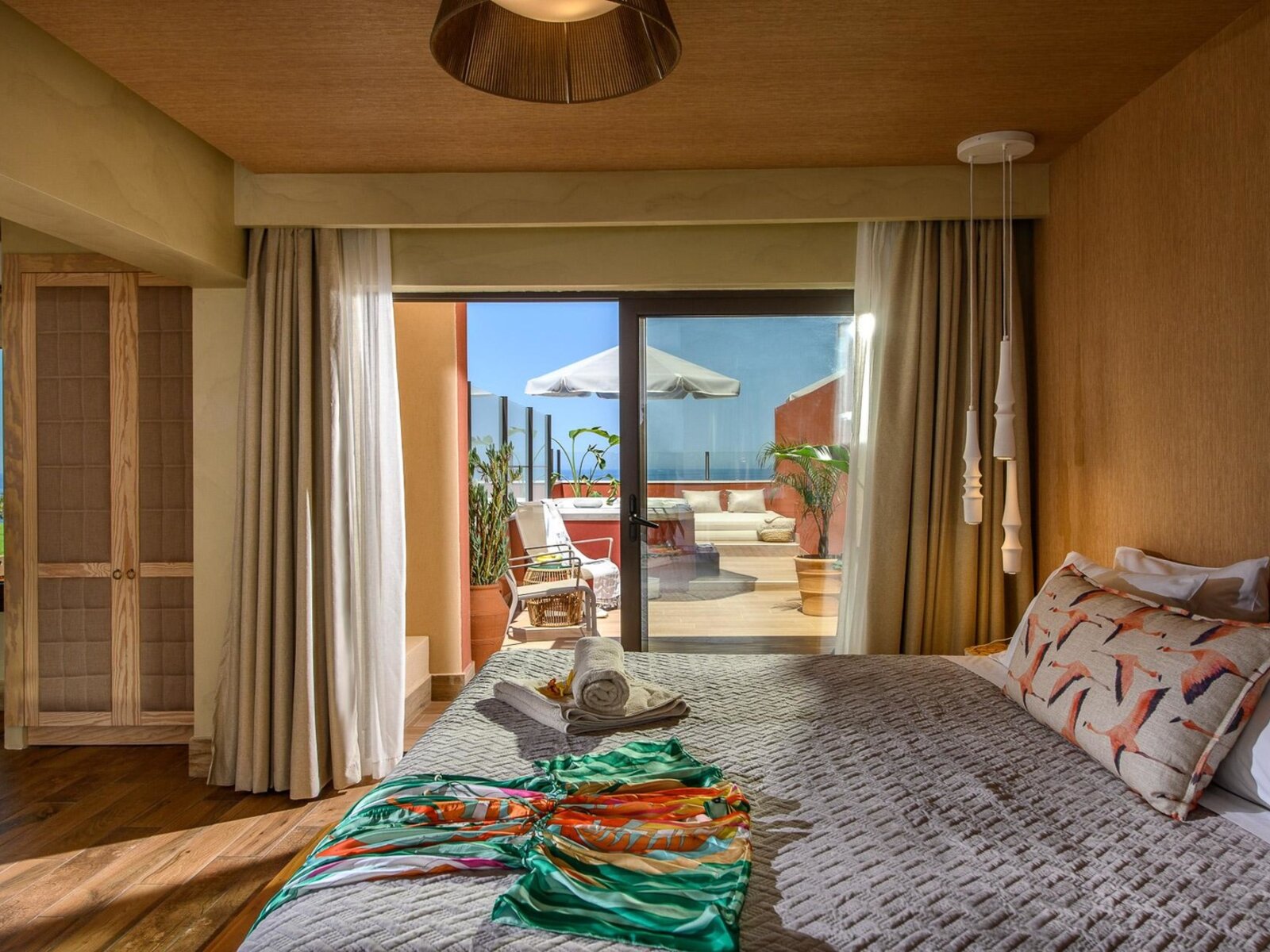 Wohnbeispiel Elite Suite with outdoor jacuzzi