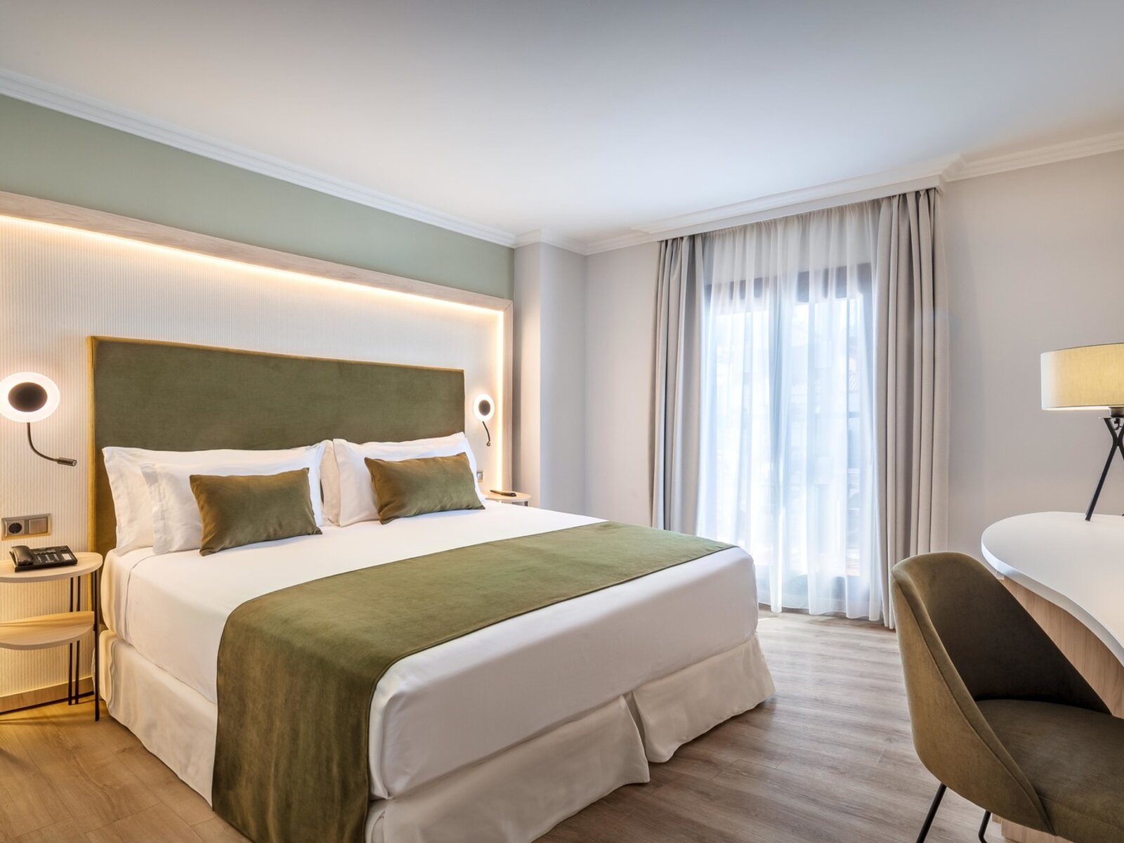 Wohnbeispiel Double Room with French Balcony