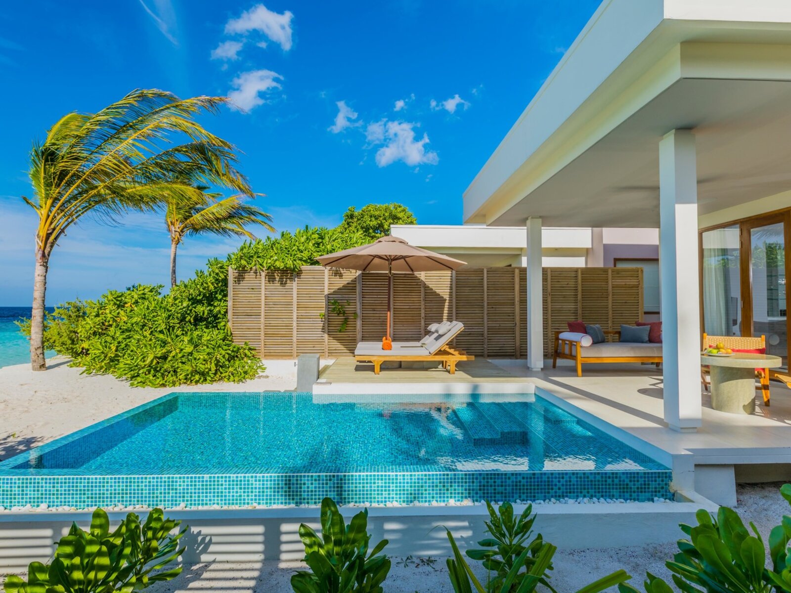 Wohnbeispiel Beach Villa with Pool