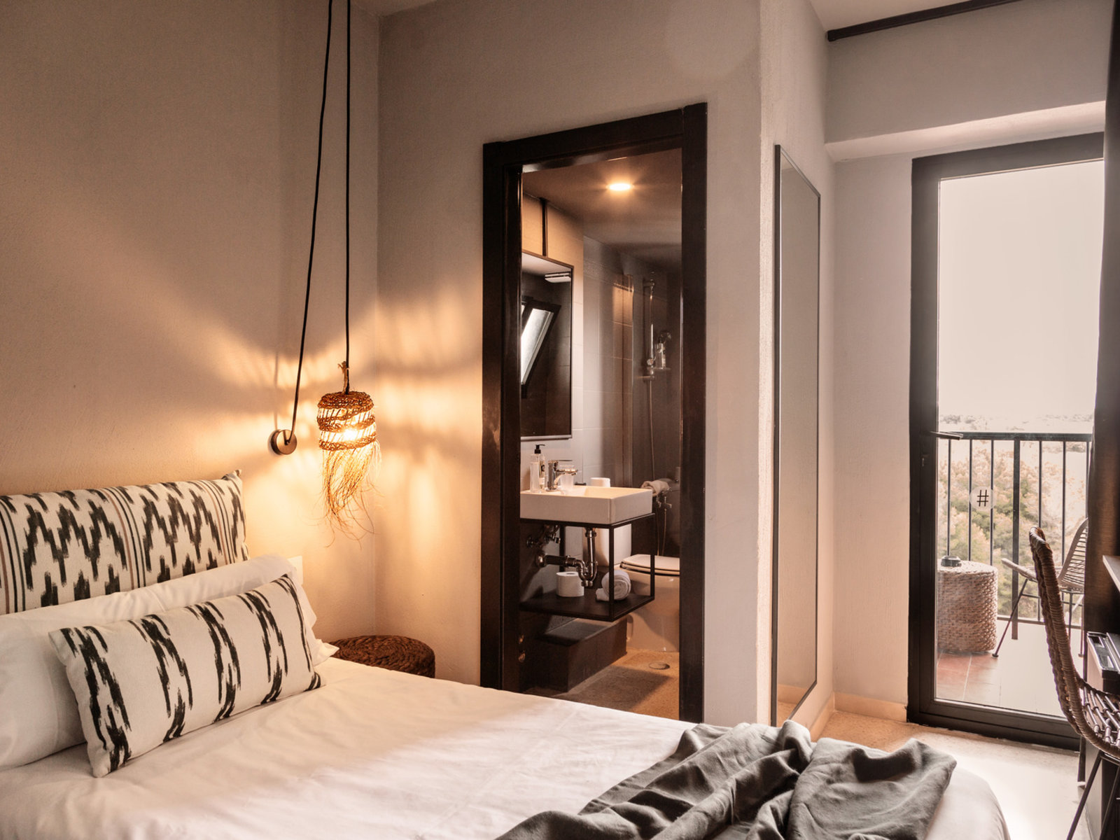 Wohnbeispiel Doppelzimmer pool view