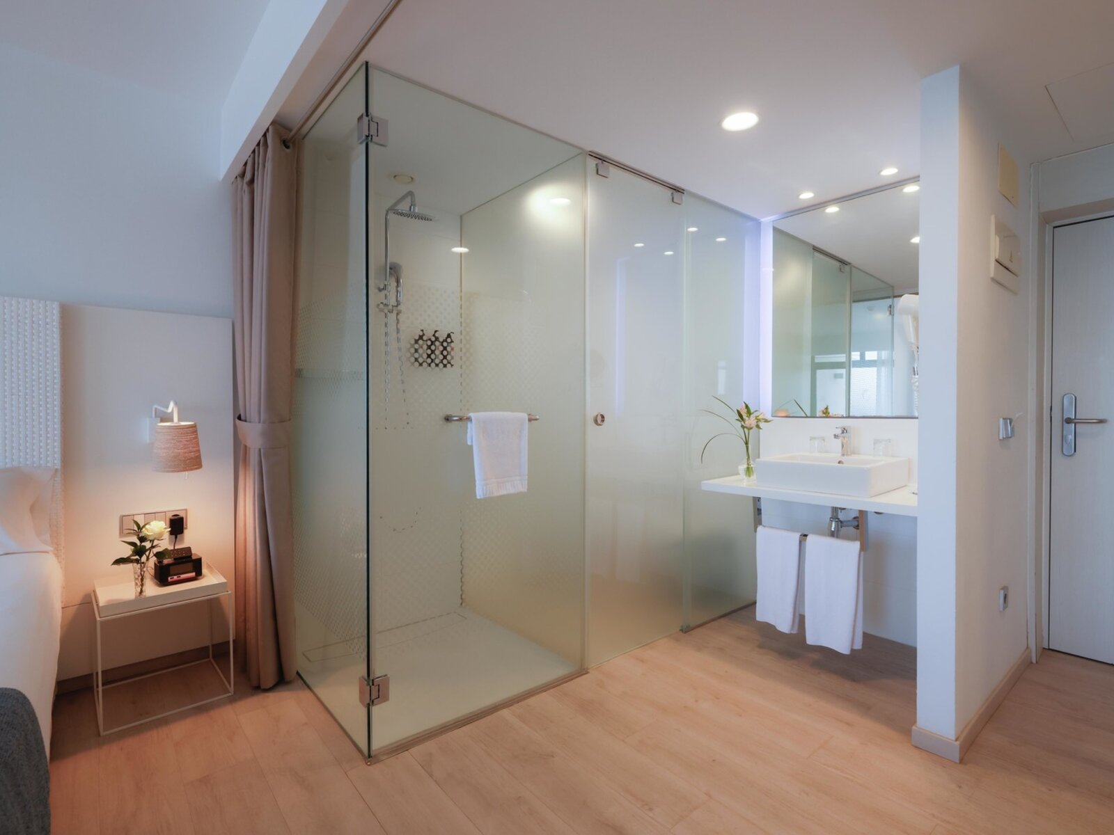 Wohnbeispiel TOP Premium Ocean View Double Room (9th floor)