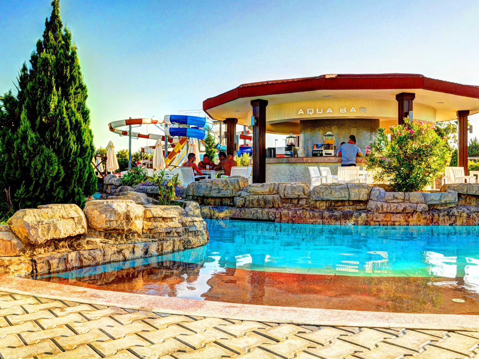 AQUA BAR