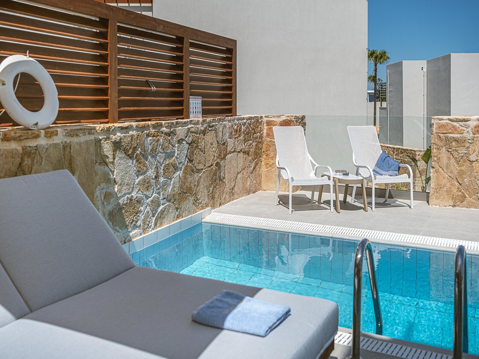 Wohnbeispiel Suite Superior Private Pool 2 Rooms
