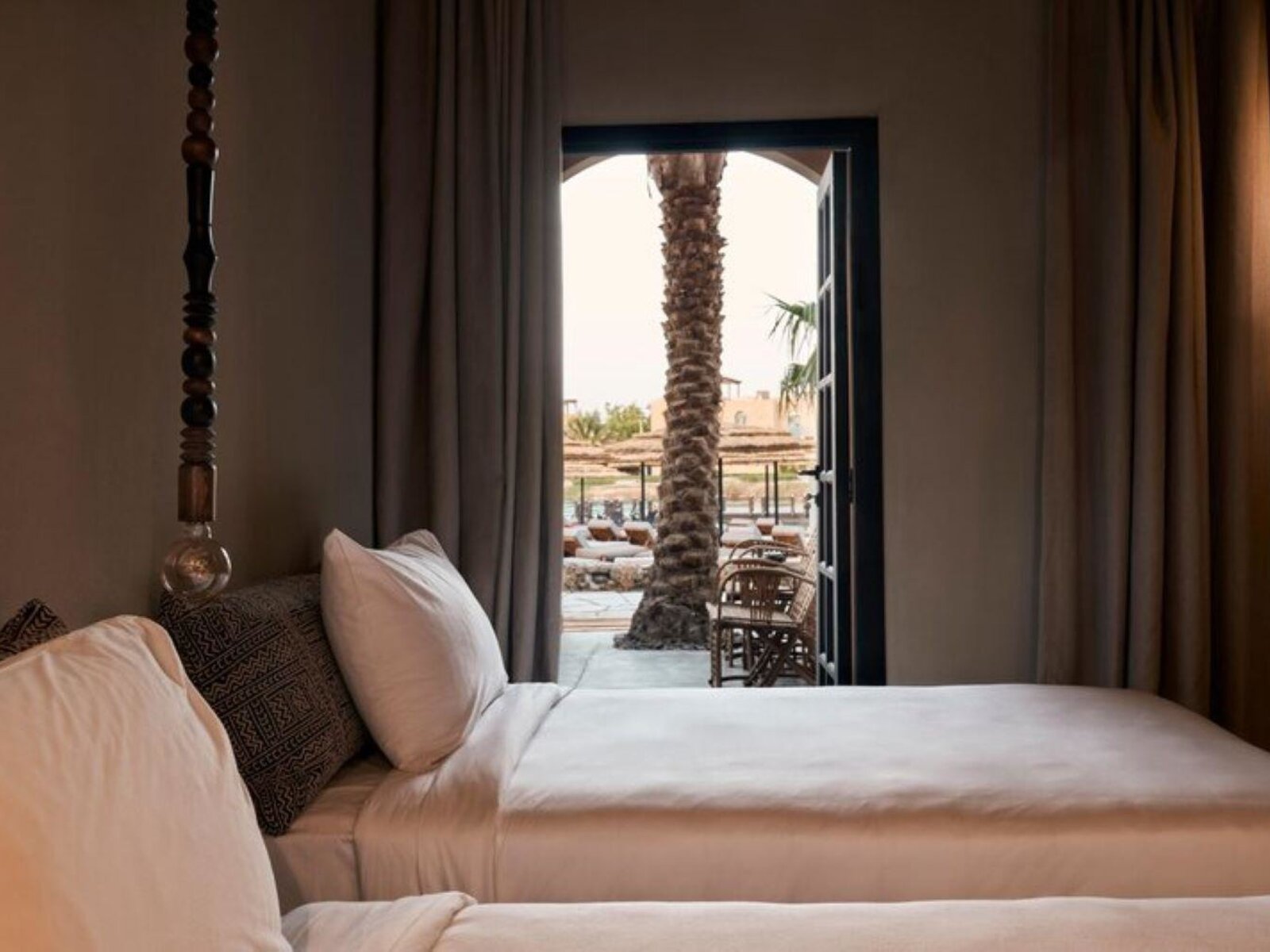 Wohnbeispiel Lagoon View Terrace Room