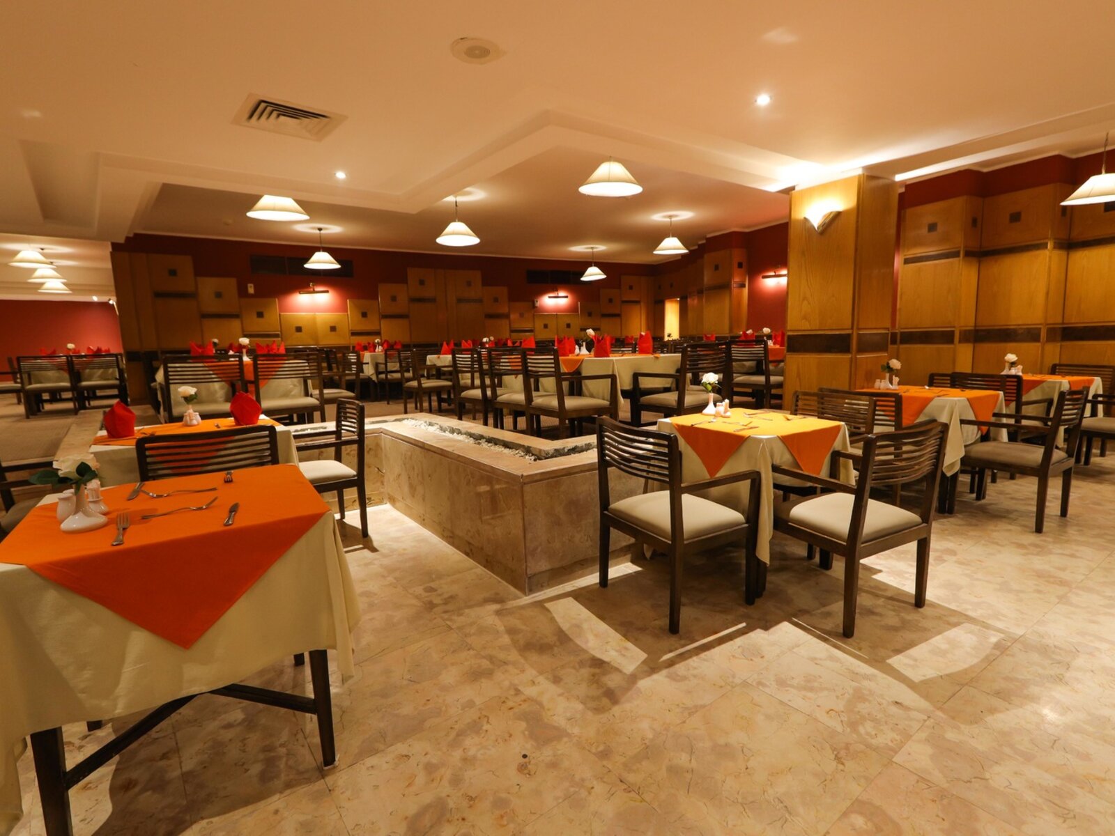 4 Corners Restaurant