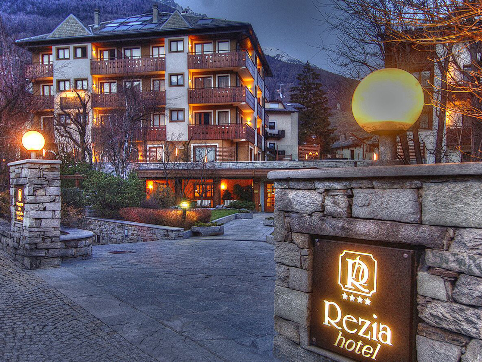 Hotel Rezia Hotel in Bormio günstig buchen bei