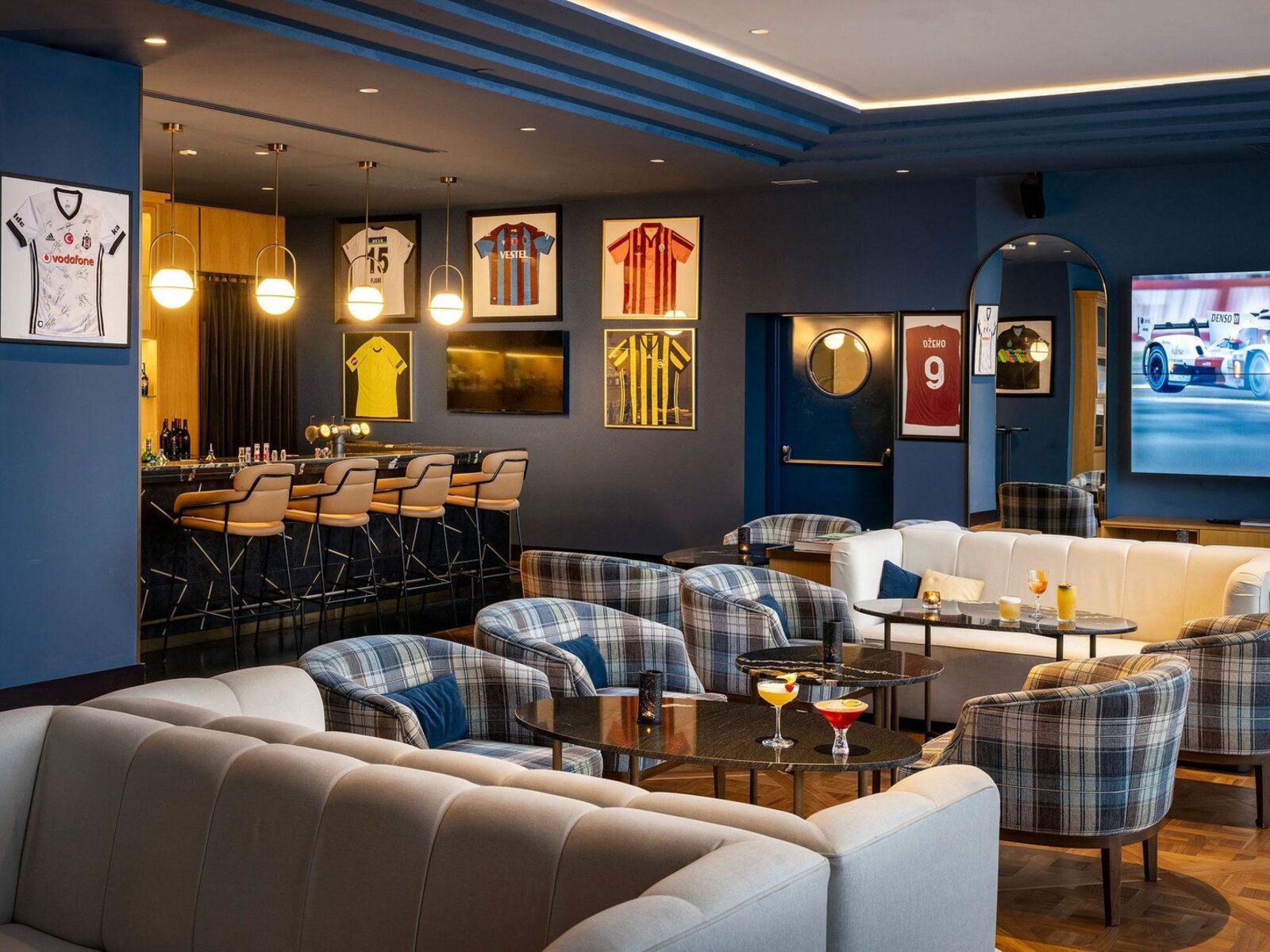 Sports Bar