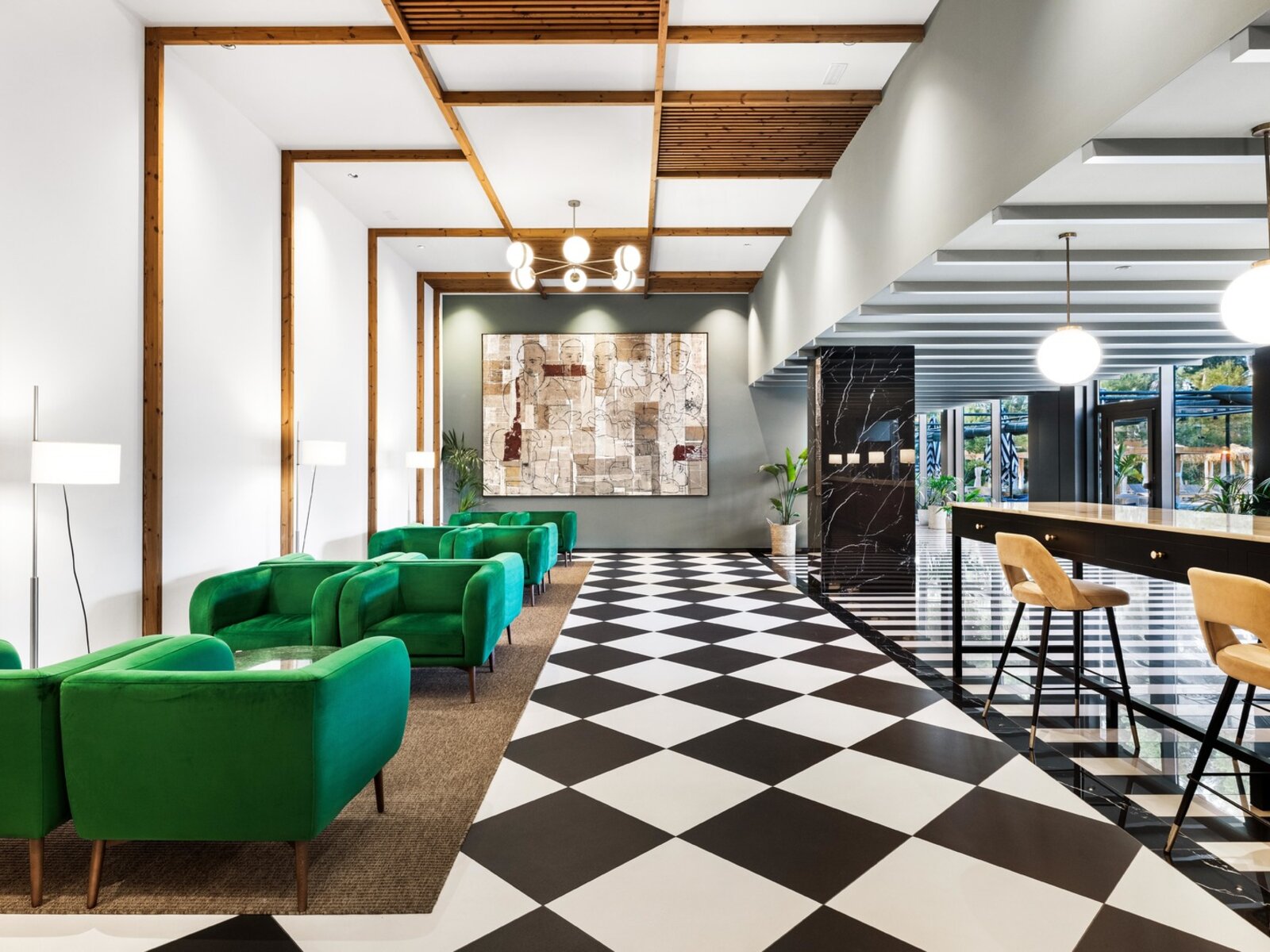 Aire Lobby Bar