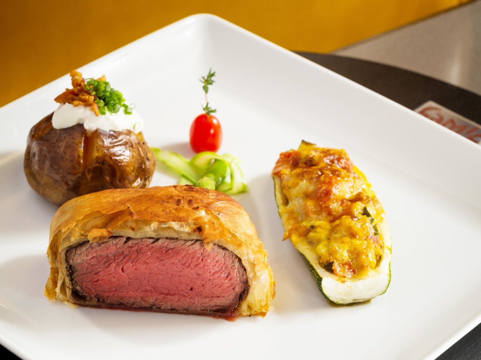 Sam's Steaks & Grill