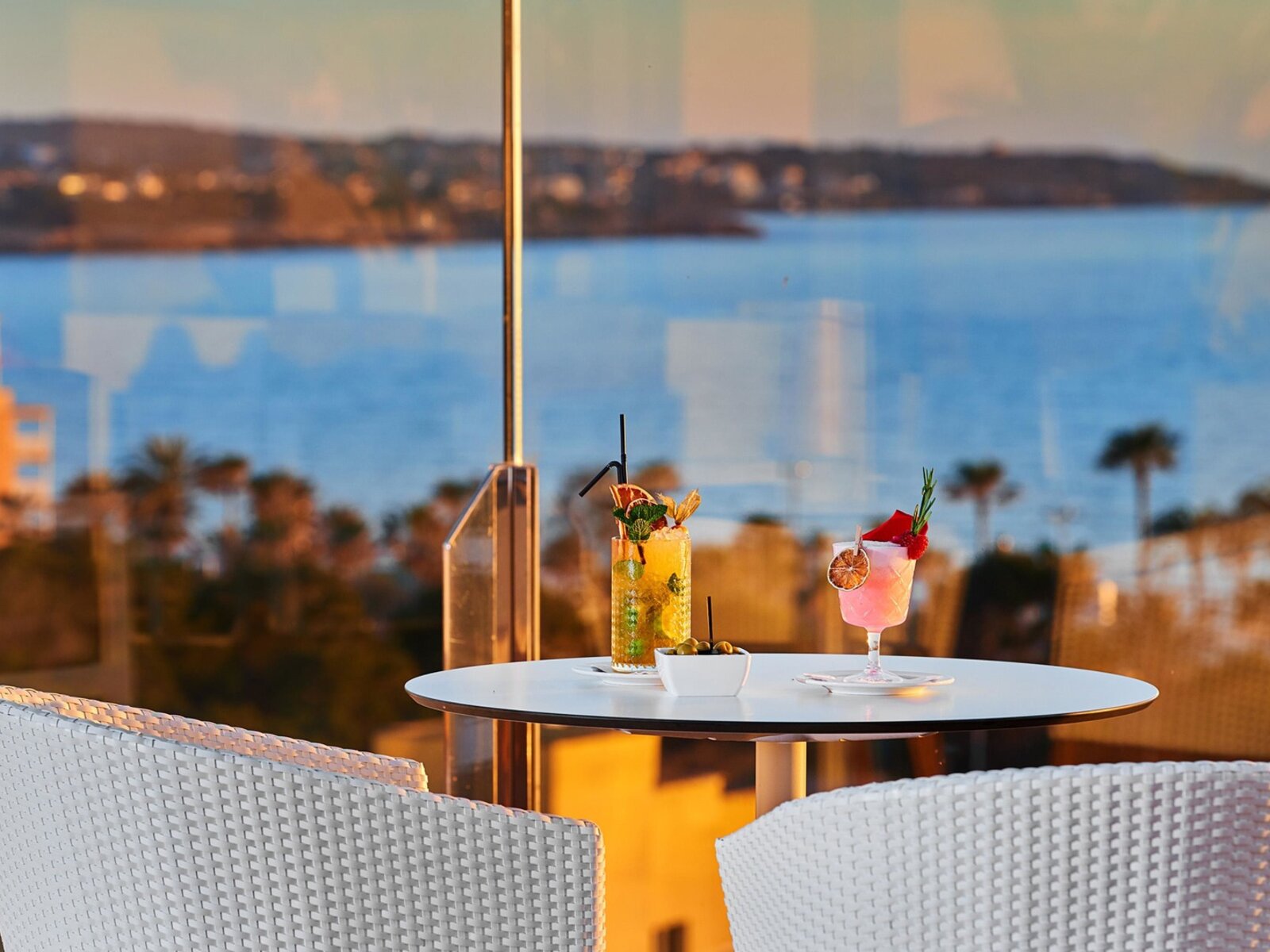 Heaven Rooftop Bar