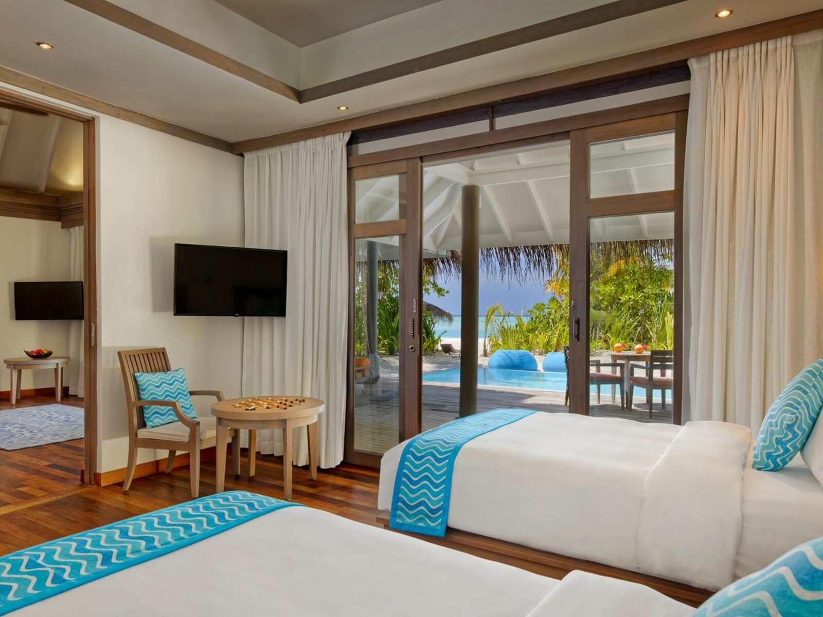 Wohnbeispiel Two Bedroom Family Beach Pool Villa