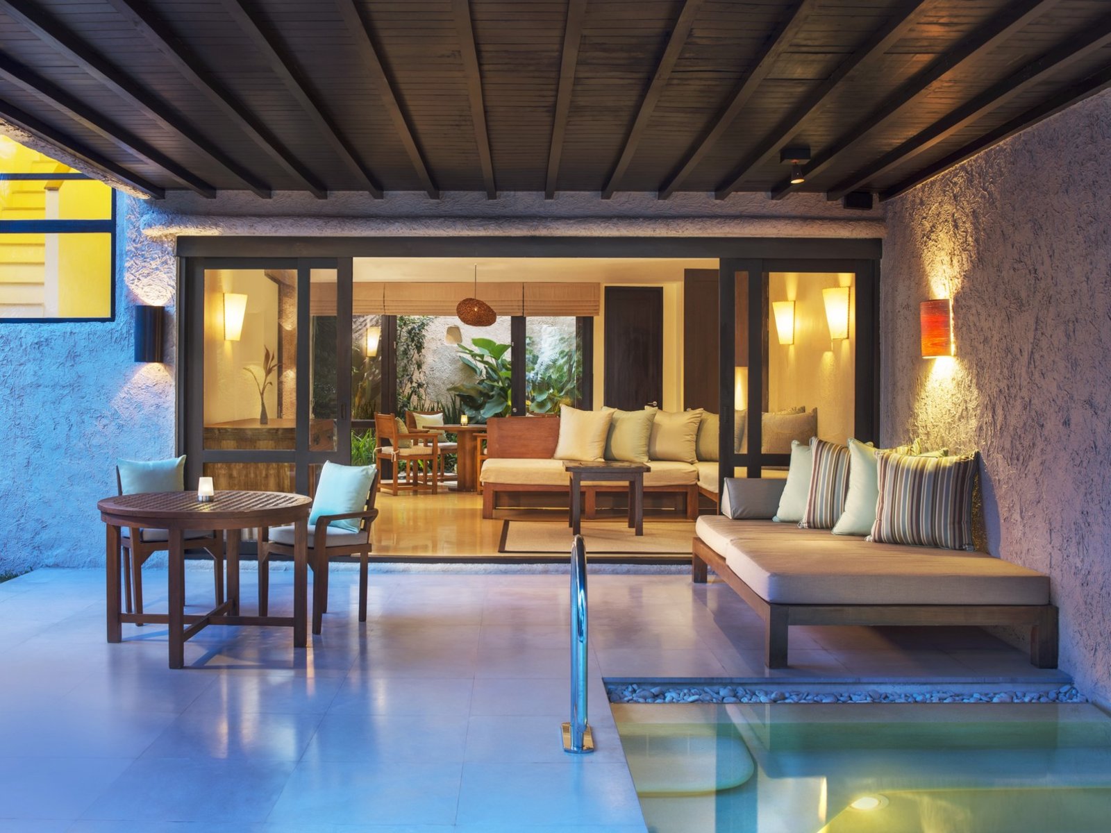 Wohnbeispiel Duplex Pool Villa