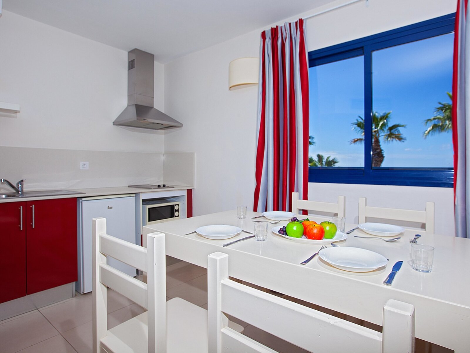 Wohnbeispiel 1 bedroom apartment Sea View with Air conditioning or Heating