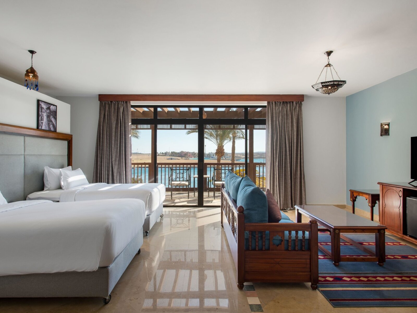 Wohnbeispiel Junior Suite (Pool View)