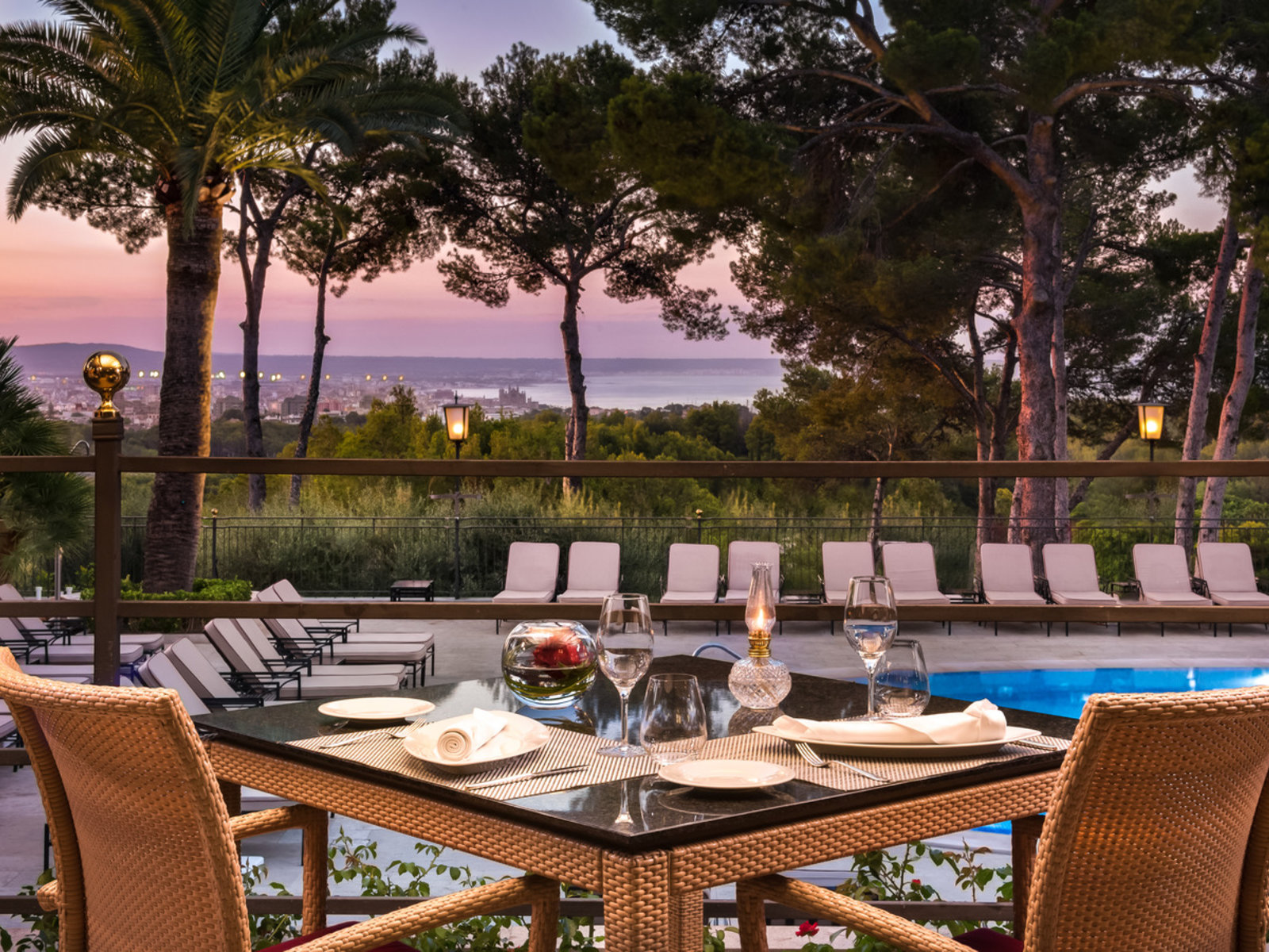 Pool Bar/Restaurant Sa Font