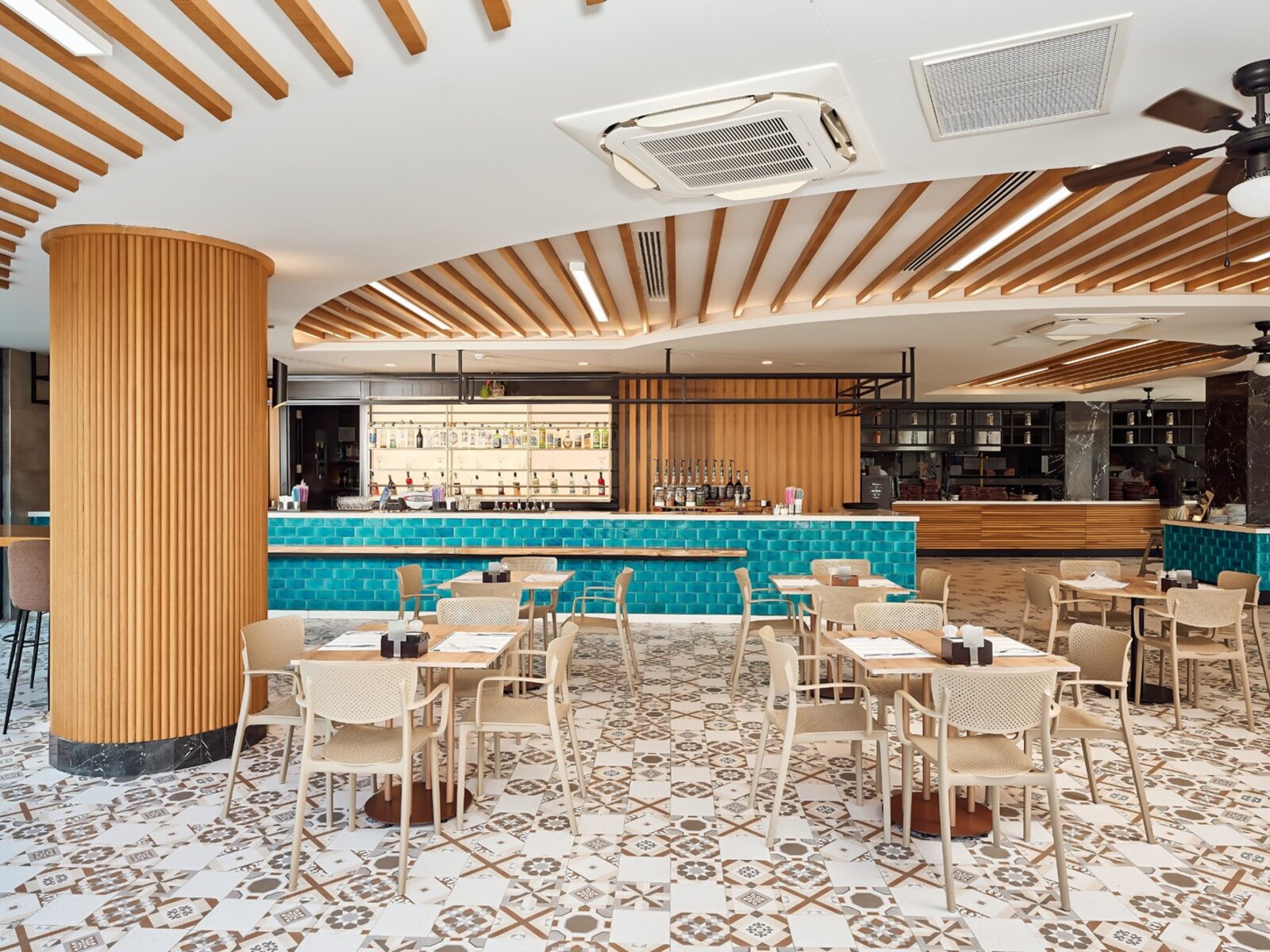 RoQa A la Carte Snack Bar