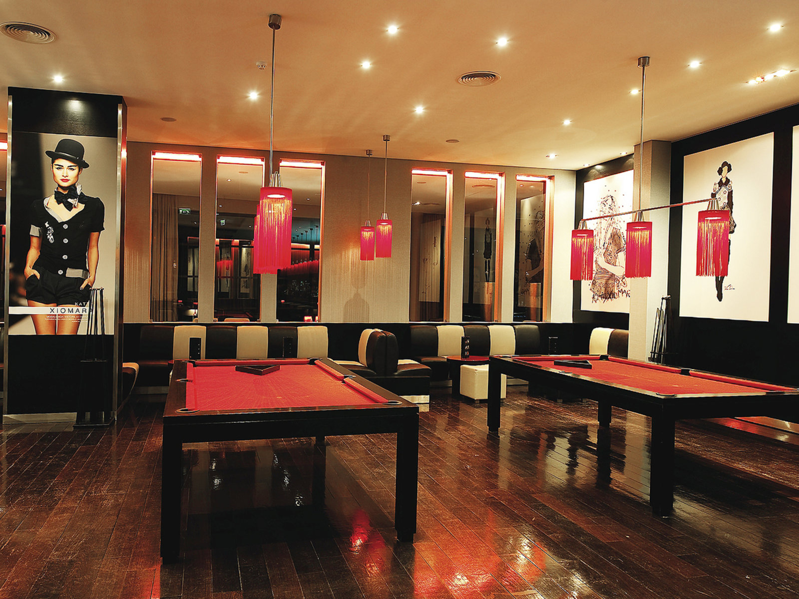 Fashion Bar