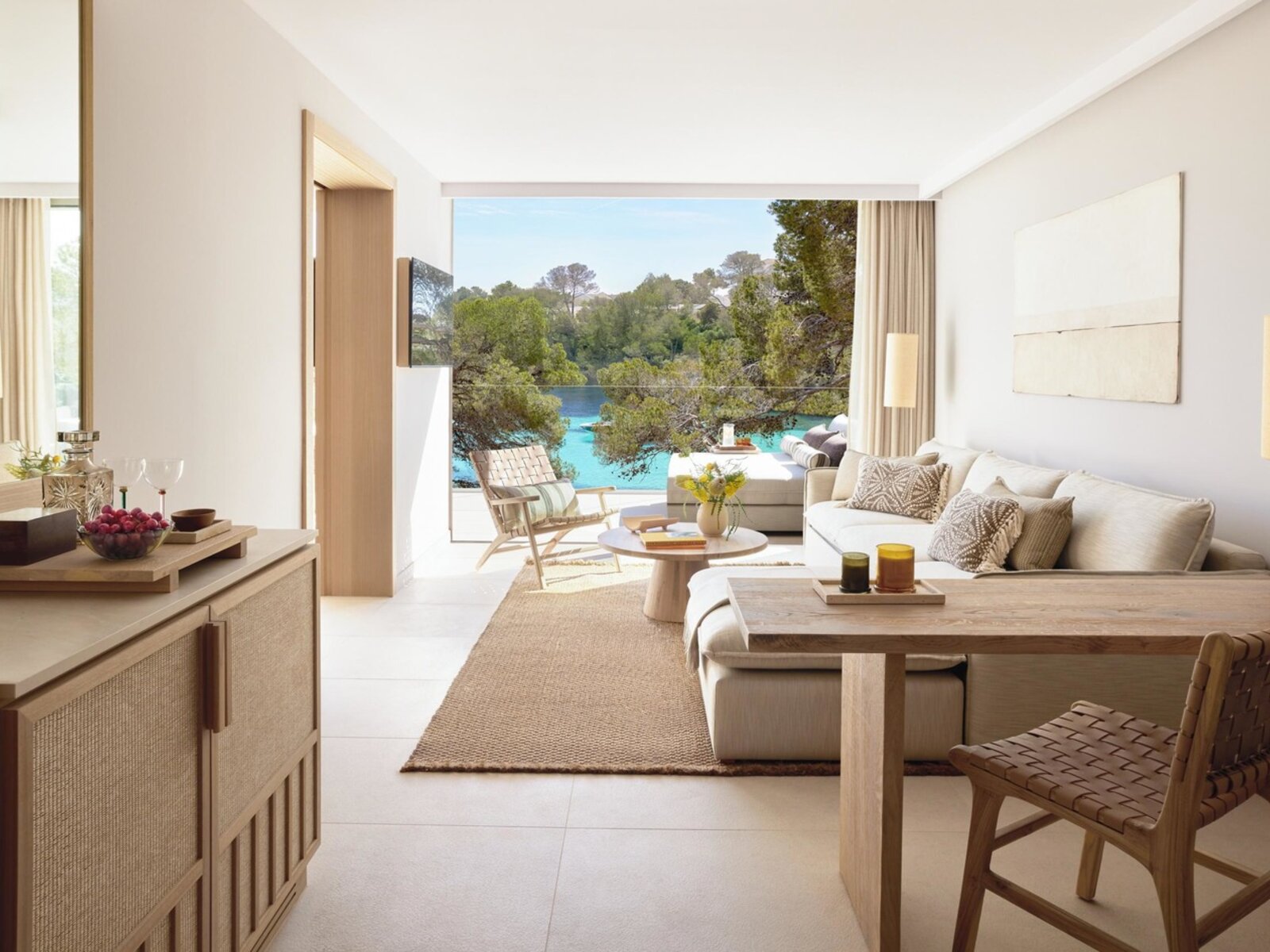 Wohnbeispiel Deluxe One Bedroom Suite Partial Sea View