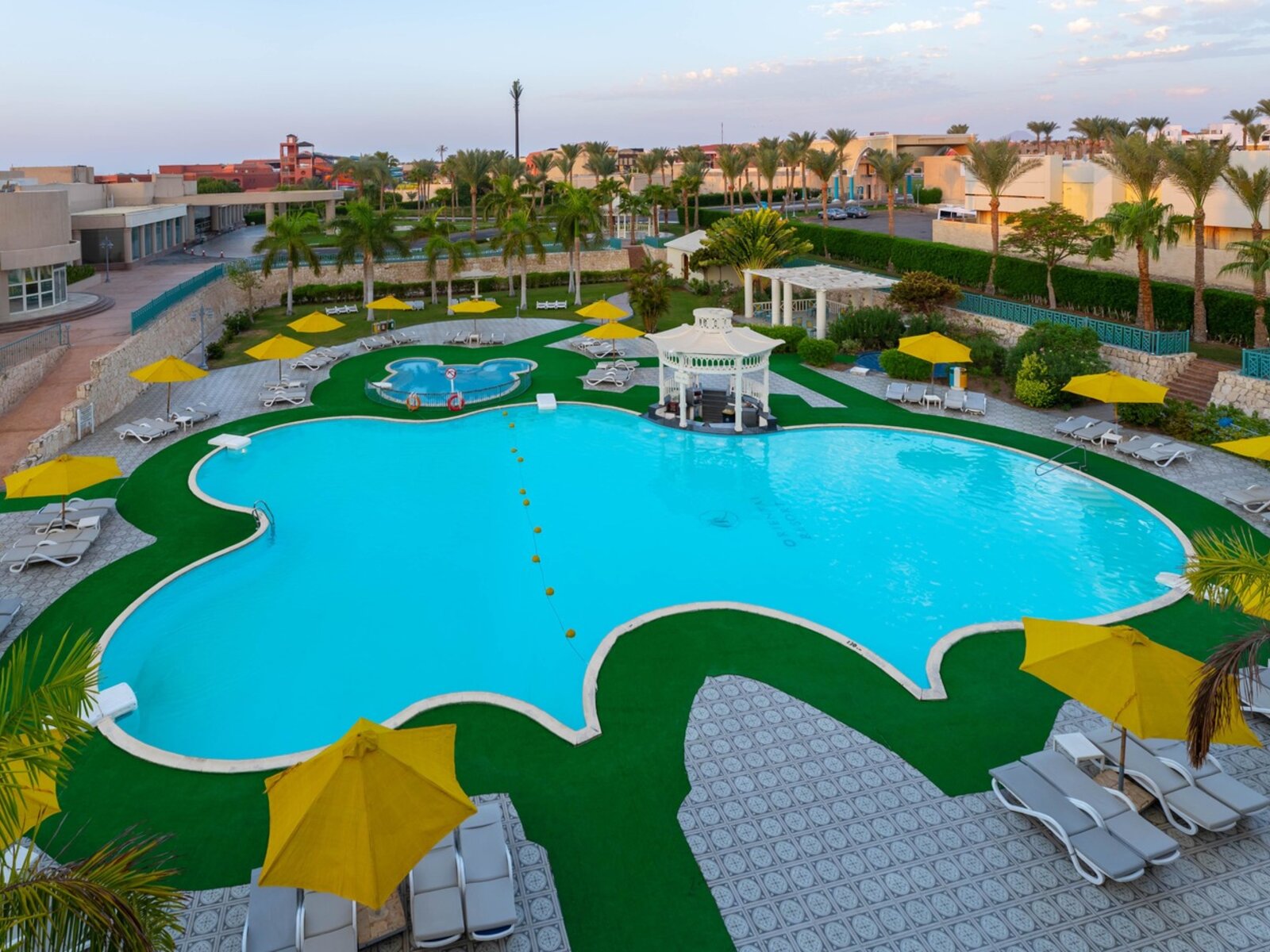 Waterfalls Pool